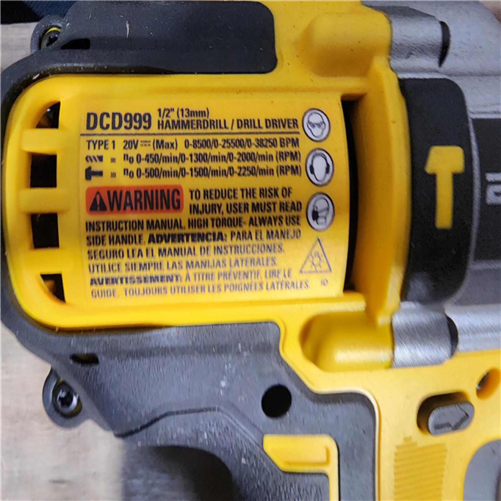 HOUSTON LOCATION - AS-IS DEWALT 6 TOOL COMBO