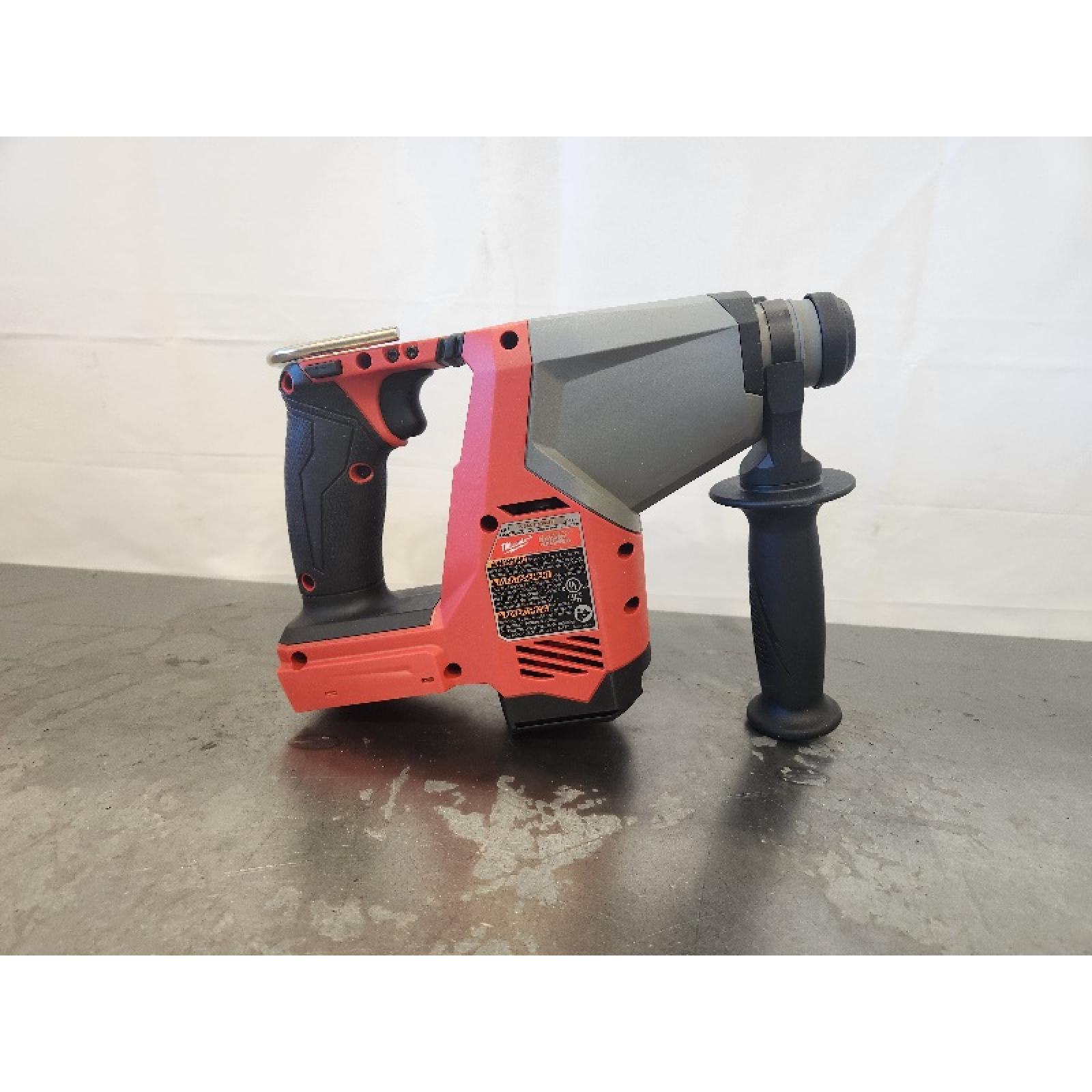 AS-IS- Milwaukee M18 FUEL 18V Lithium-Ion Brushless Cordless 5/8 in. SDS-Plus Rotary Hammer (Tool-Only)
