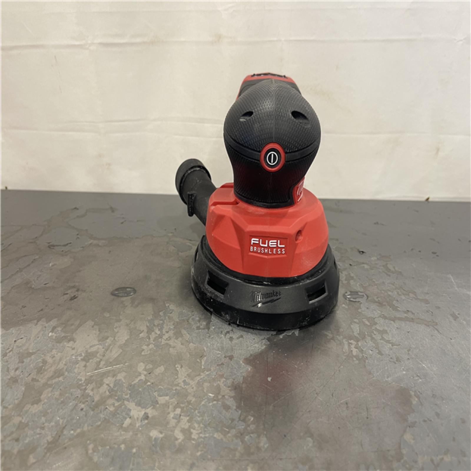 Milwaukee M18 FUEL Cordless Random Orbit Sander Tool Only