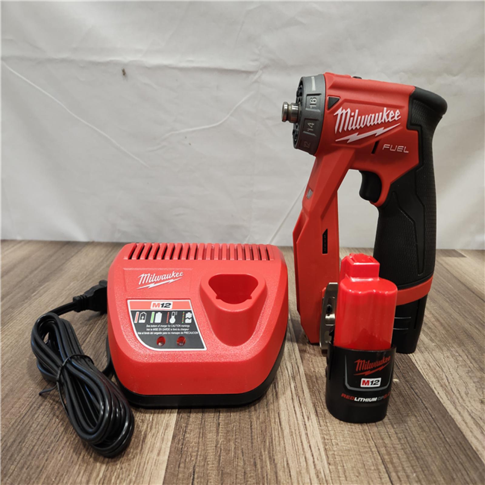 AS-IS- Milwaukee12V Fuel 4-in-1 Installation Drill/Driver Cordless Lithium-Ion