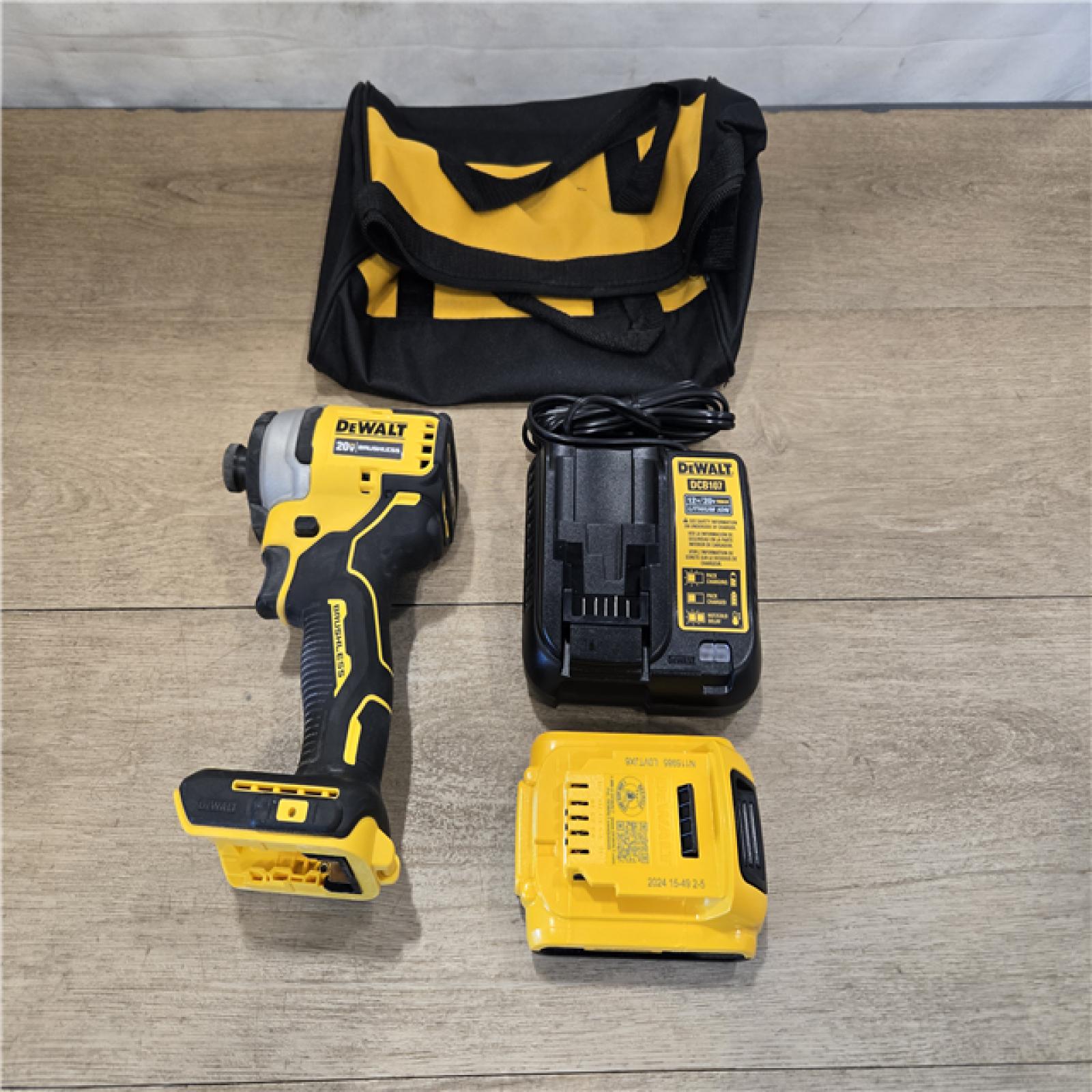 AS-IS DEWALT Atomic 20V Max Cordless Compact 1/4 in. Impact Driver Kit