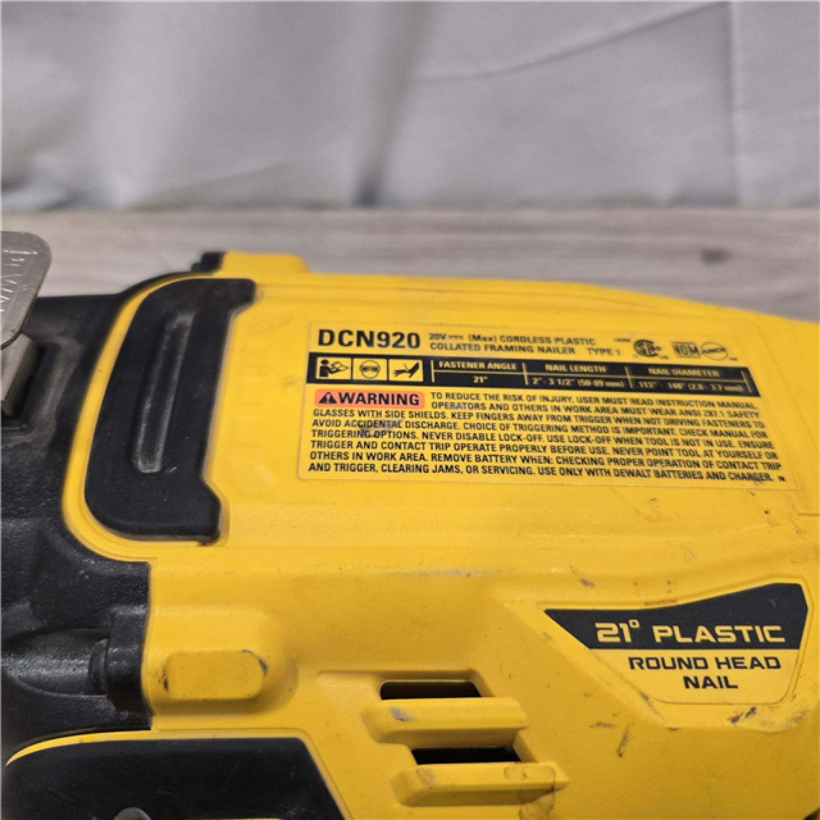 AS-IS DEWALT 20-Volt 21° Cordless Framing Nailer (Tool-Only)