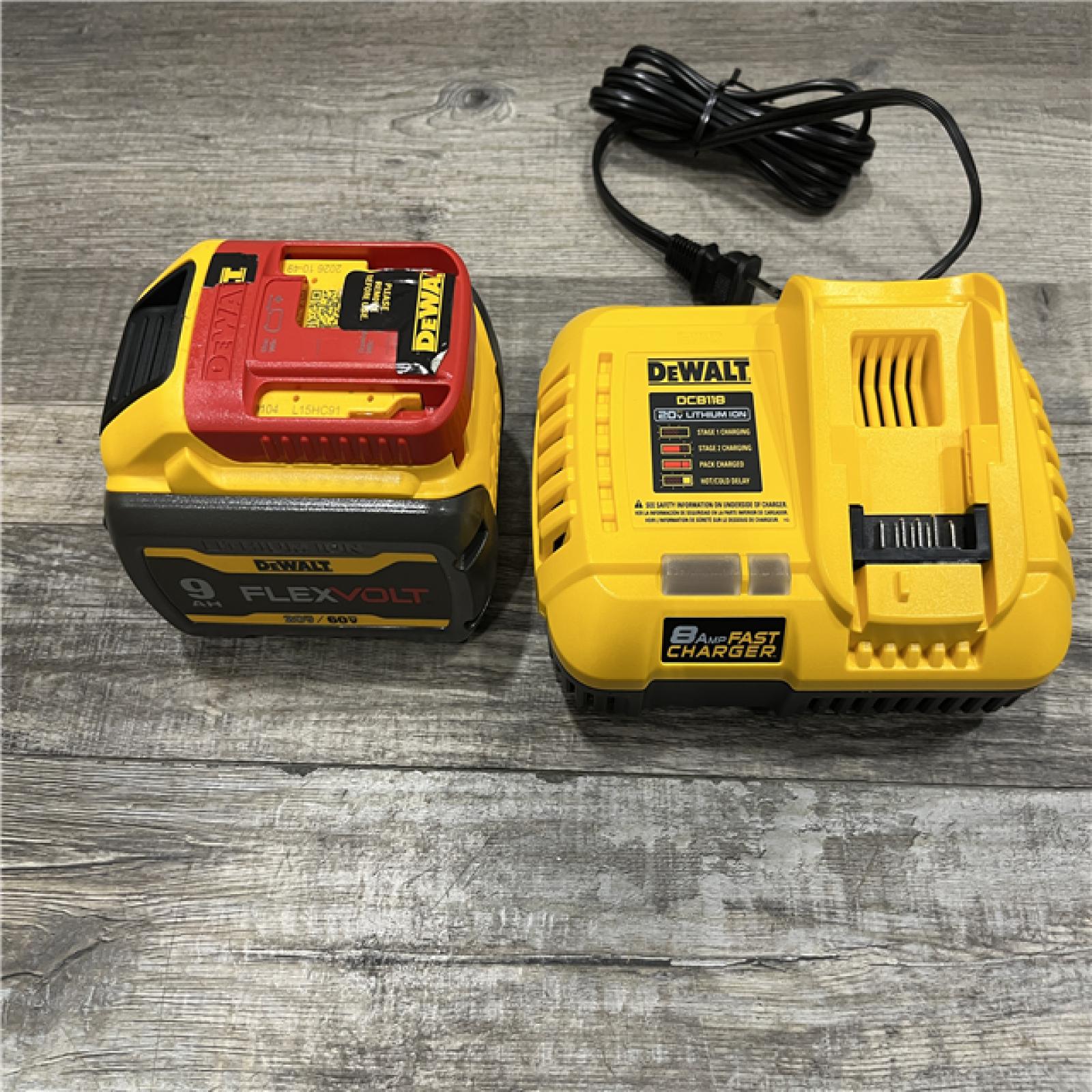 AS-IS DEWALT 20V/60V MAX FLEXVOLT Lithium-Ion 9.0Ah Battery and Charger Starter Kit