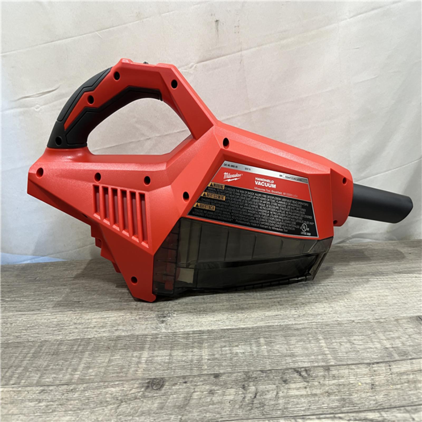 AS-IS Milwaukee 18-Volt Lithium-Ion Brushless Bagless Cordless HEPA Handheld Vacuum (Vacuum Only)