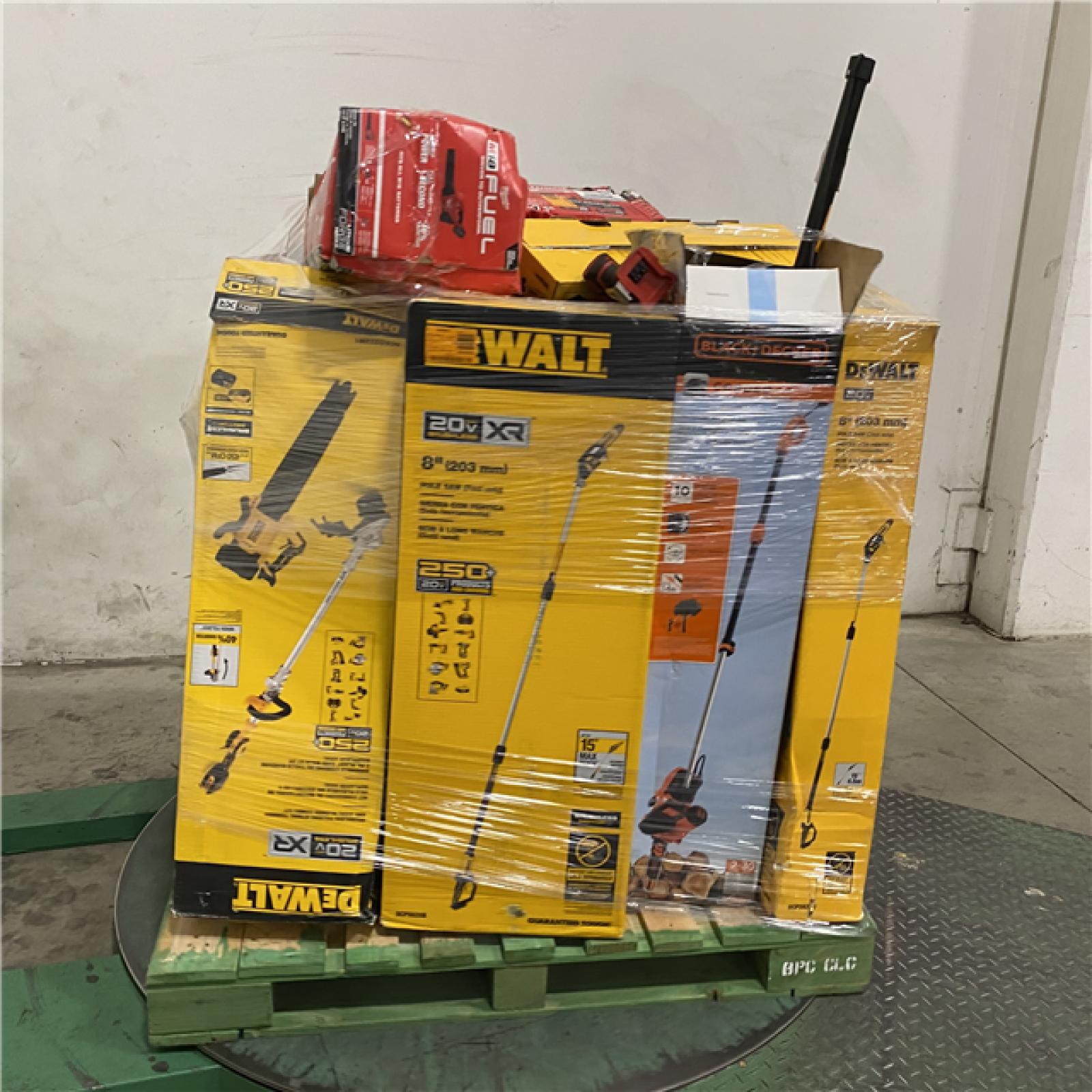 Dallas Location - As-Is Tool Pallet