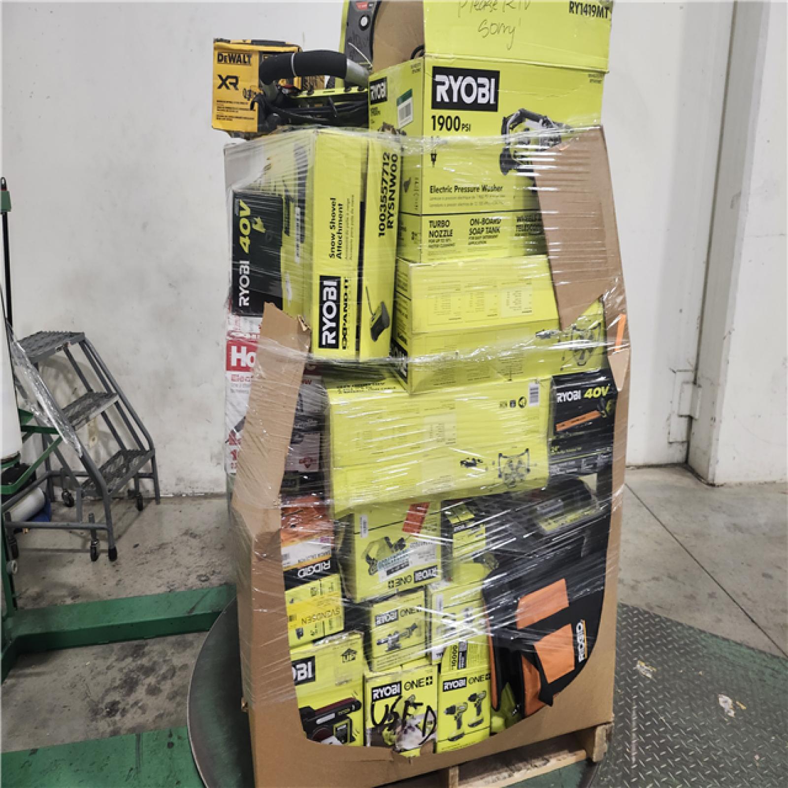 Dallas Location - As-Is Tool Pallet