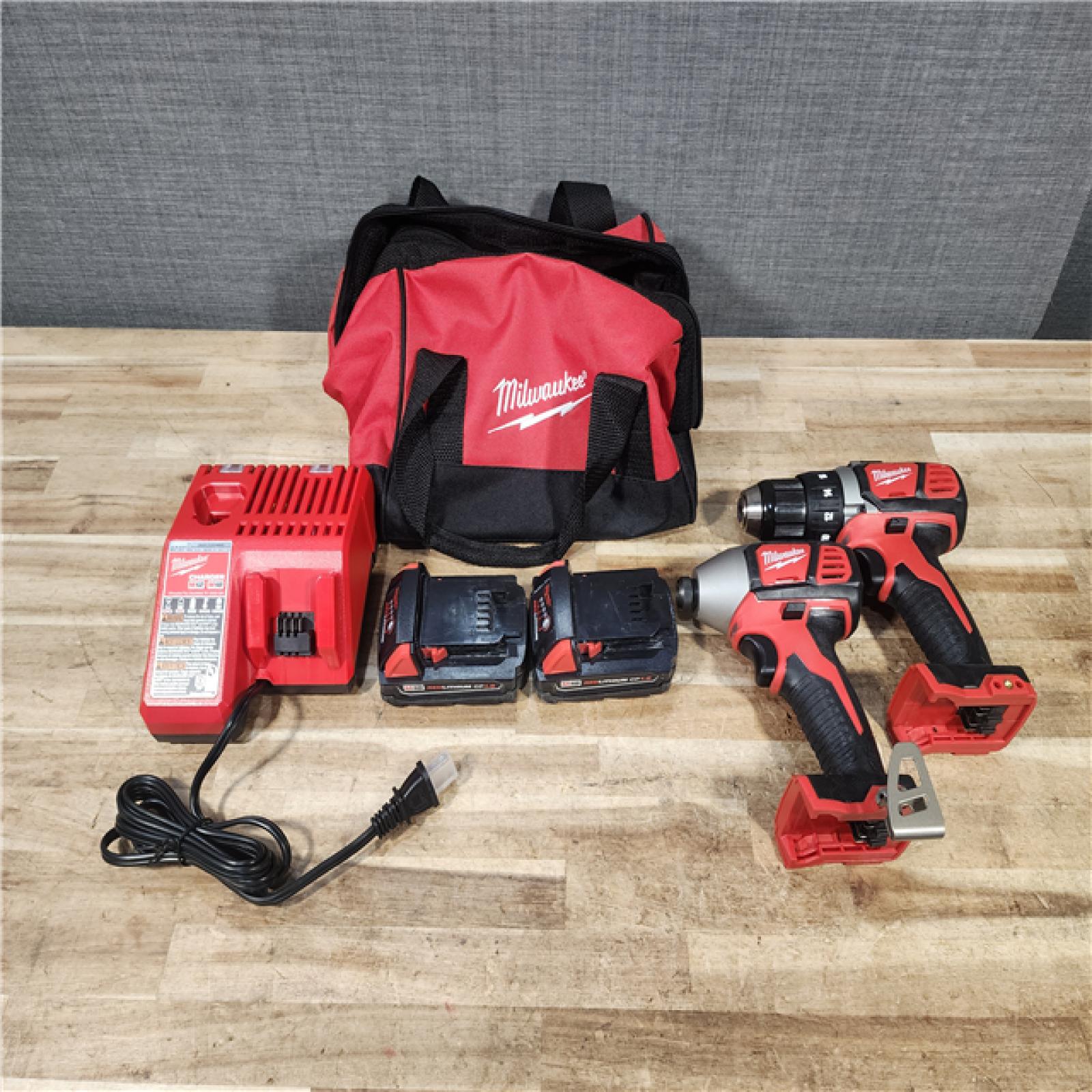 HOUSTON LOCATION - AS - IS Milwaukee 2 Tool Combo Kit W/ (2) Battery & Charger