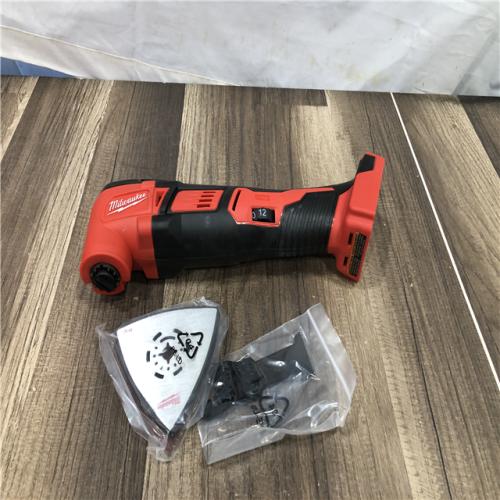 AS-IS Milwaukee 18V Lithium-Ion Cordless Oscillating Multi-Tool (Tool-Only)