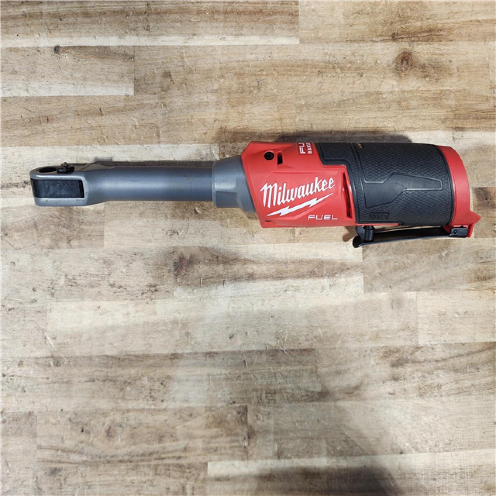 HOUSTON LOCATION - AS-IS Milwaukee FUEL INSIDER 12V Lithium-Ion Brushless Cordless 1/4 in. - 3/8 in. Extended Reach Box Ratchet (Tool-Only)