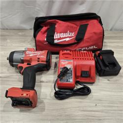 AS-IS Milwaukee M18 1/2 in. Cordless High Torque Impact Wrench Kit