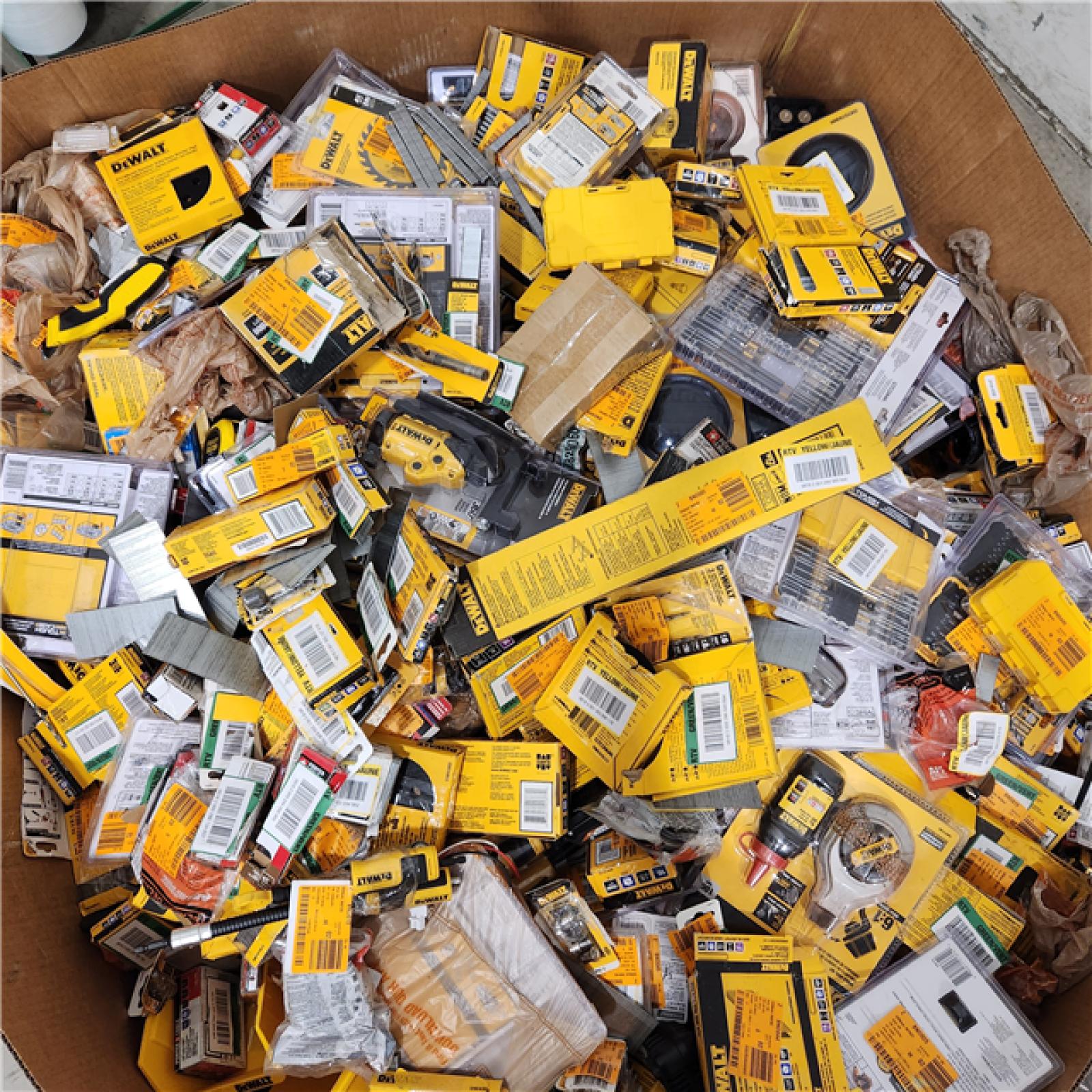 Dallas Location - As-Is DEWALT Tool Pallet