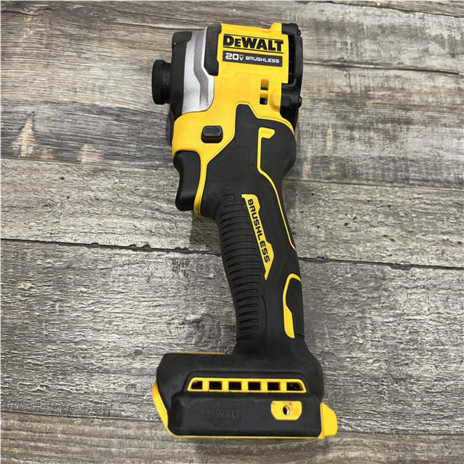 AS-IS DEWALT ATOMIC 20V MAX Lithium-Ion Cordless 1/4 in. Brushless Impact Driver Kit
