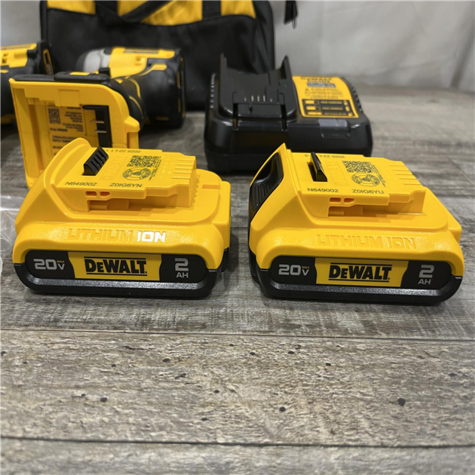 AS-IS DEWALT ATOMIC 20-Volt MAX Lithium-Ion Cordless Combo Kit