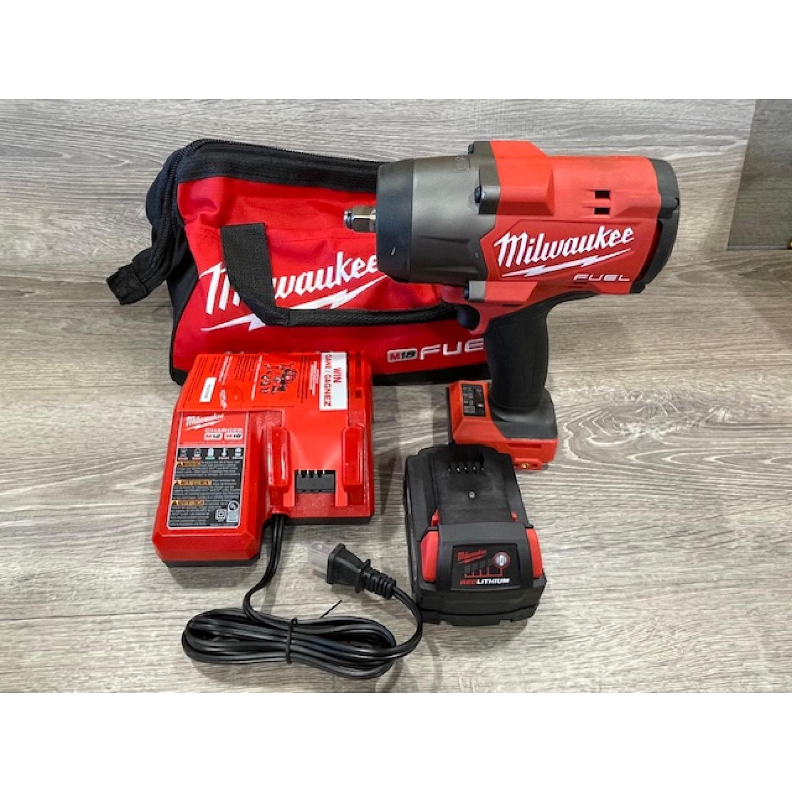AS-IS Milwaukee FUEL 18V Lithium-Ion Brushless Cordless 1/2 in. Impact Wrench w/Friction Ring Kit