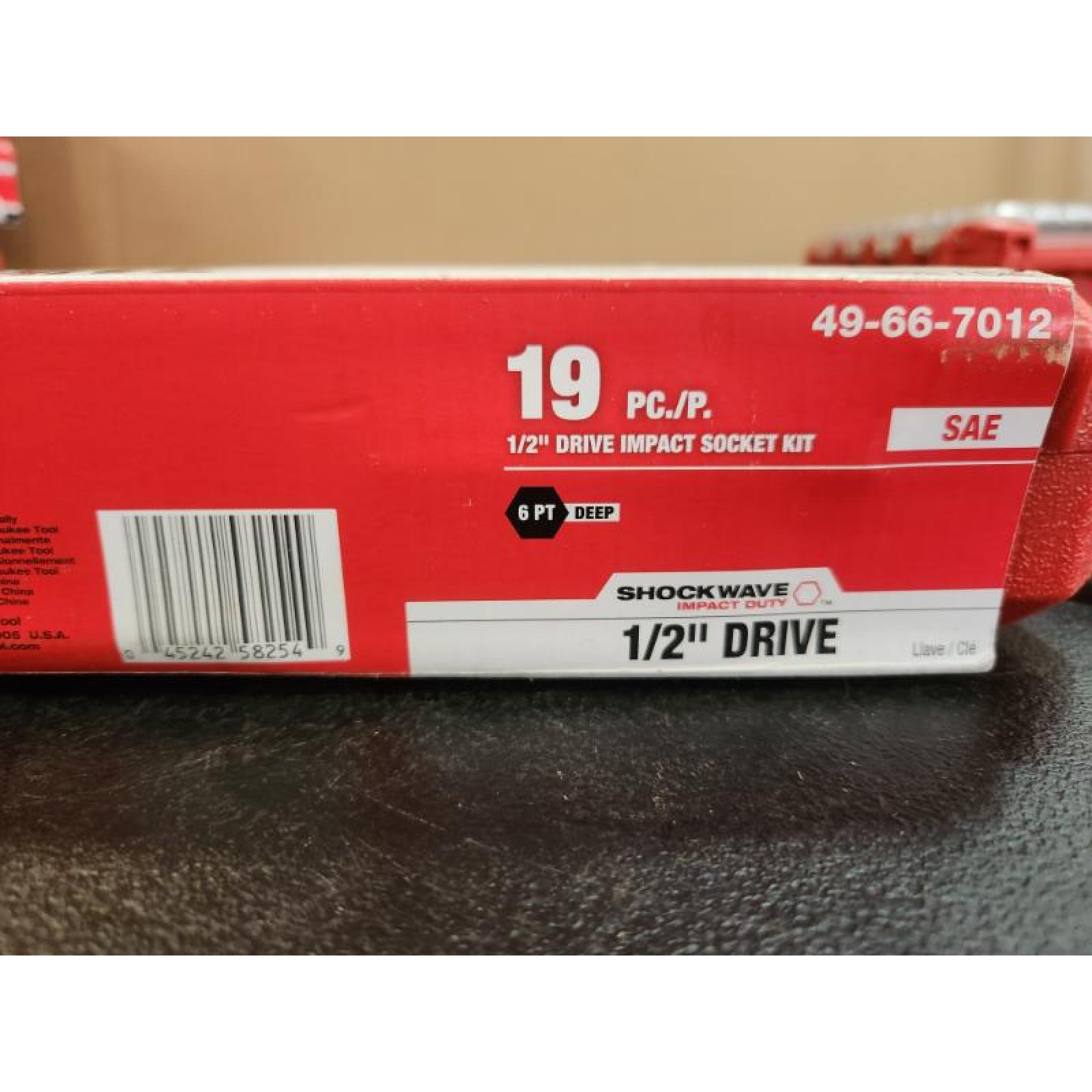 Phoenix NEW Milwaukee SHOCKWAVE 1/2 in. Drive SAE 6 Point Impact Socket Set (19-Piece) (SEALED)