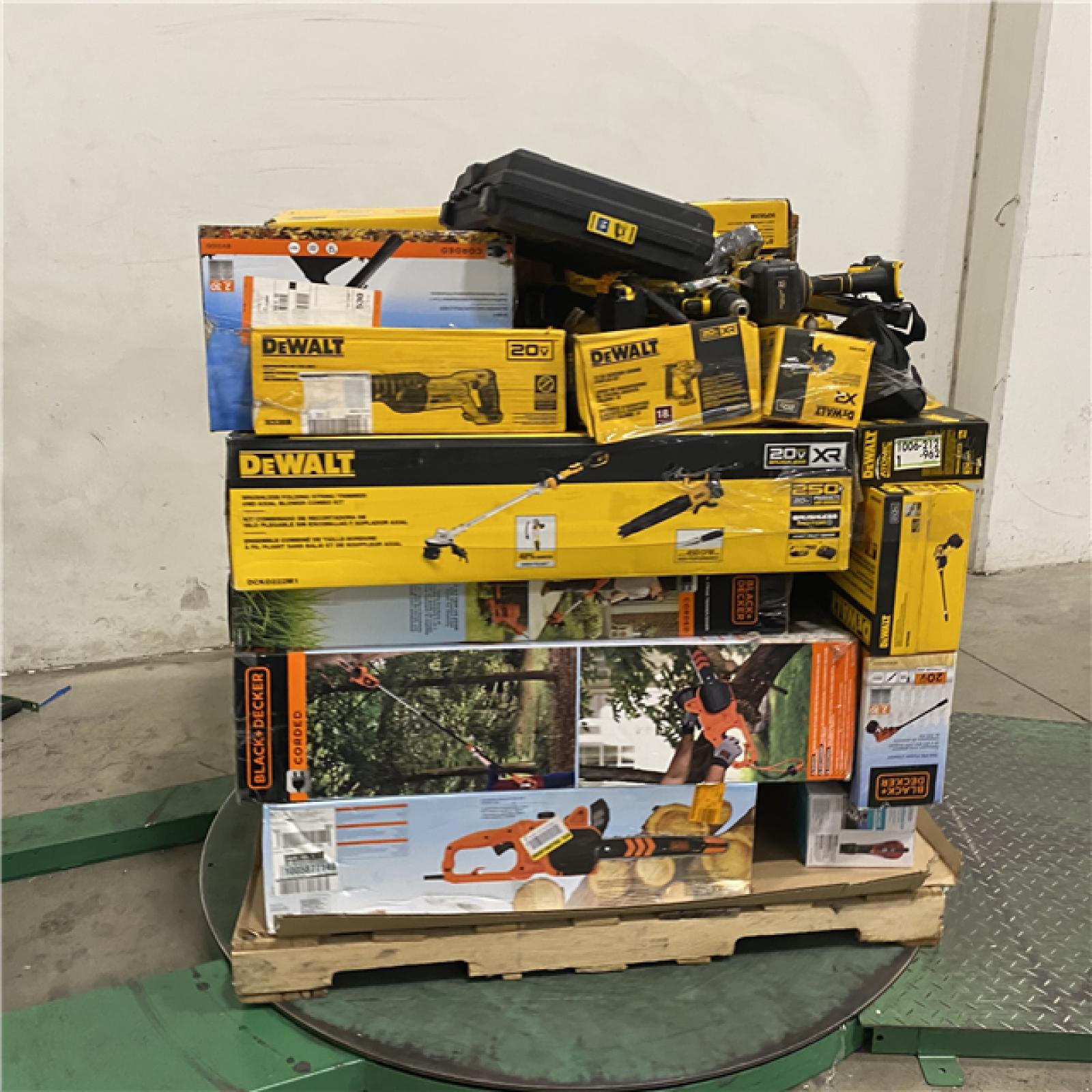 Dallas Location - As-Is Tool Pallet