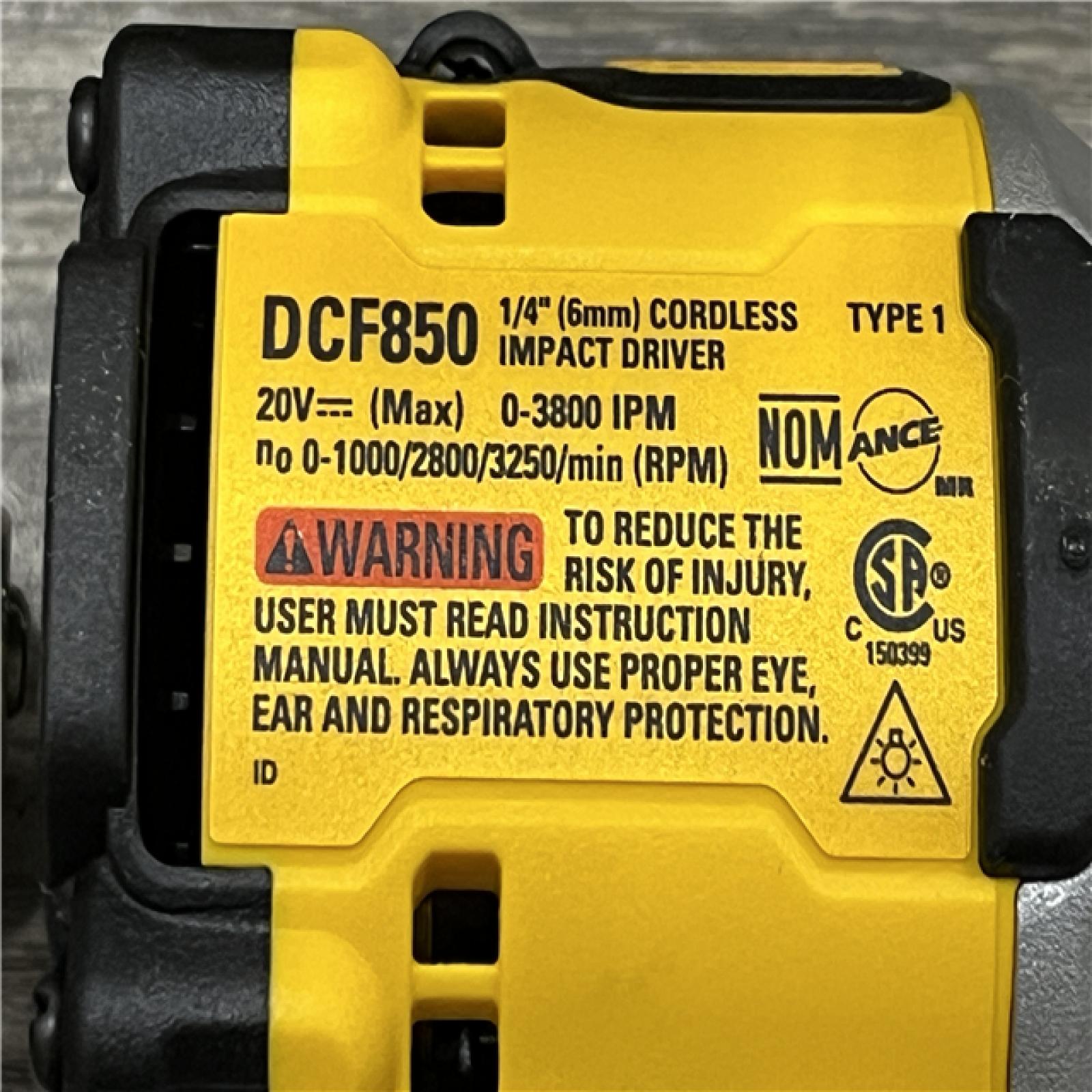 AS-IS DEWALT ATOMIC 20V MAX Lithium-Ion Cordless 2-Tool Combo Kit
