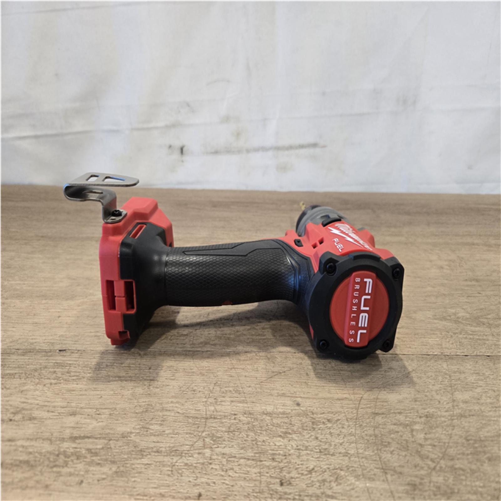 AS-IS Milwaukee FUEL 18V Lithium-Ion Brushless Cordless 1/2 in. Drill/Driver Kit
