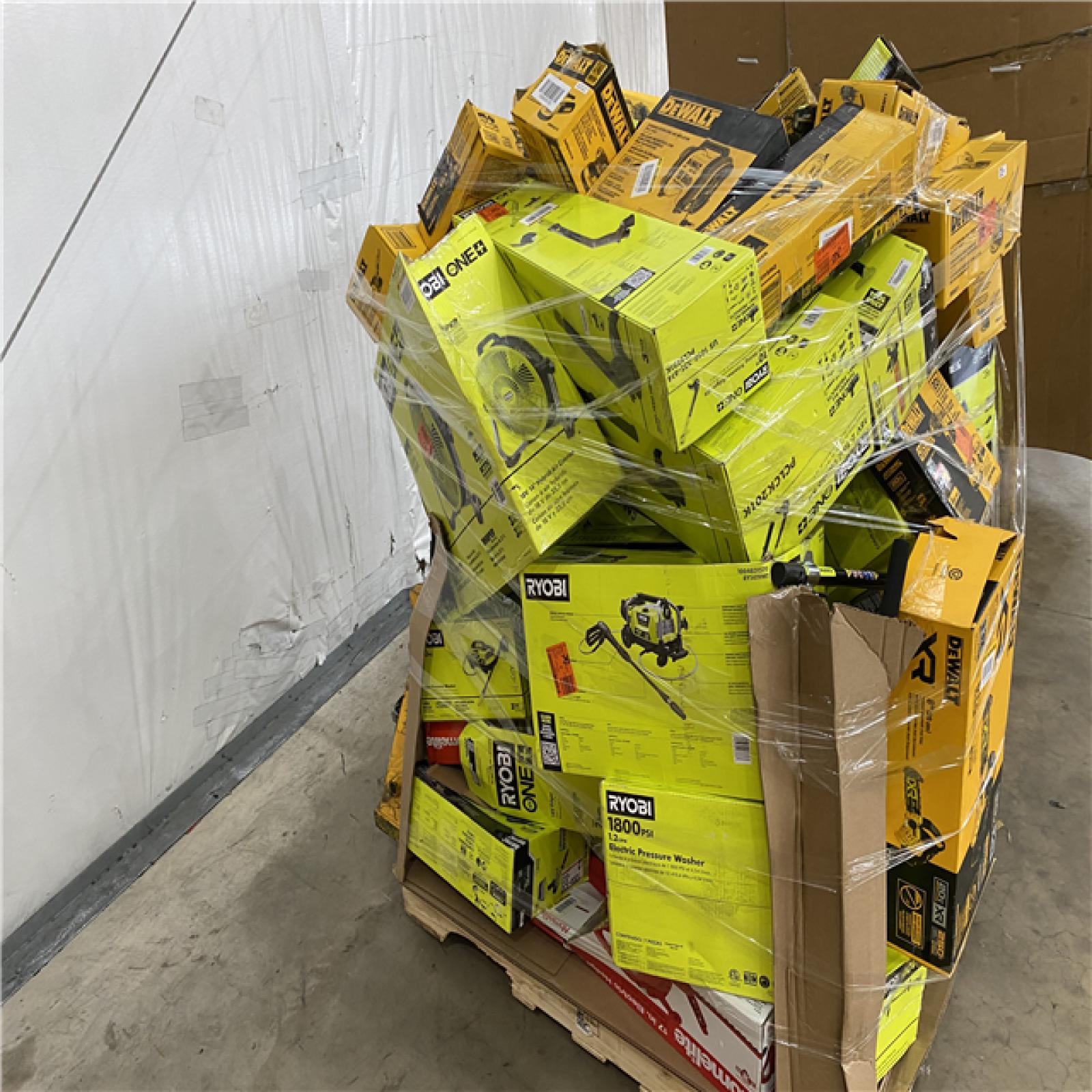 Houston Location AS IS - Tool Pallet