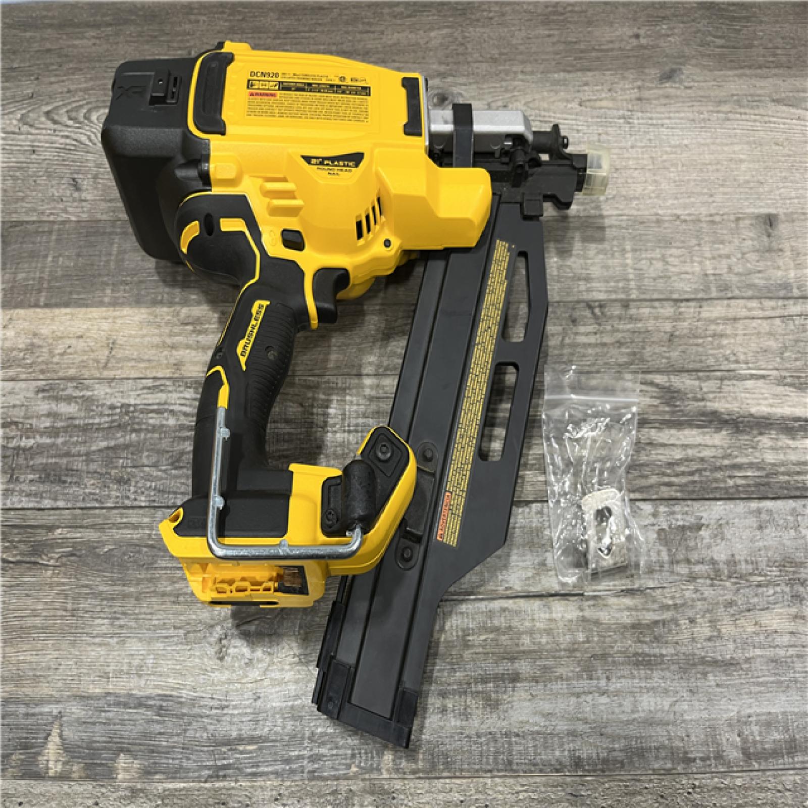 AS-IS DEWALT 20-Volt 21° Cordless Framing Nailer (Tool-Only)