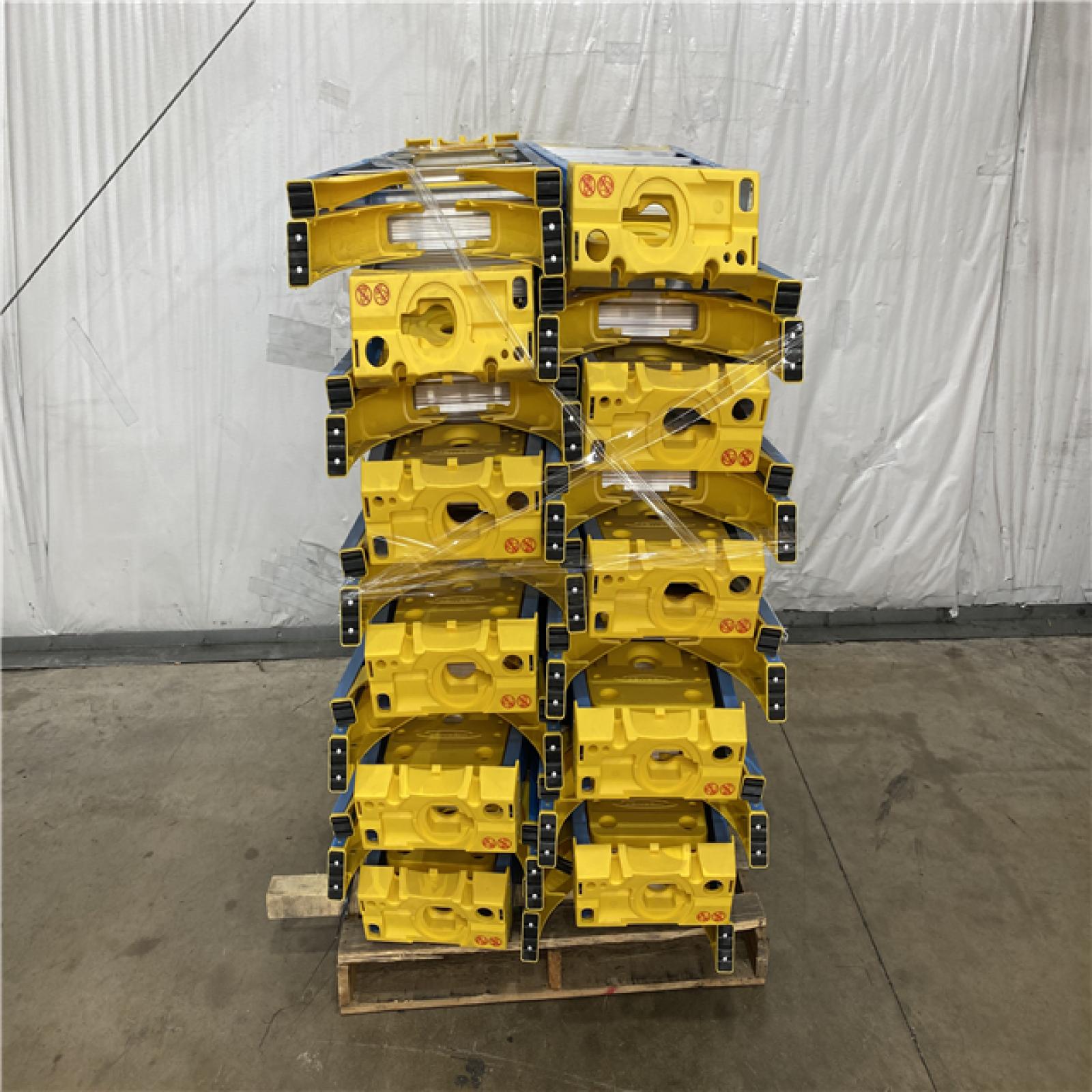 Houston Location AS IS - Ladder Pallet