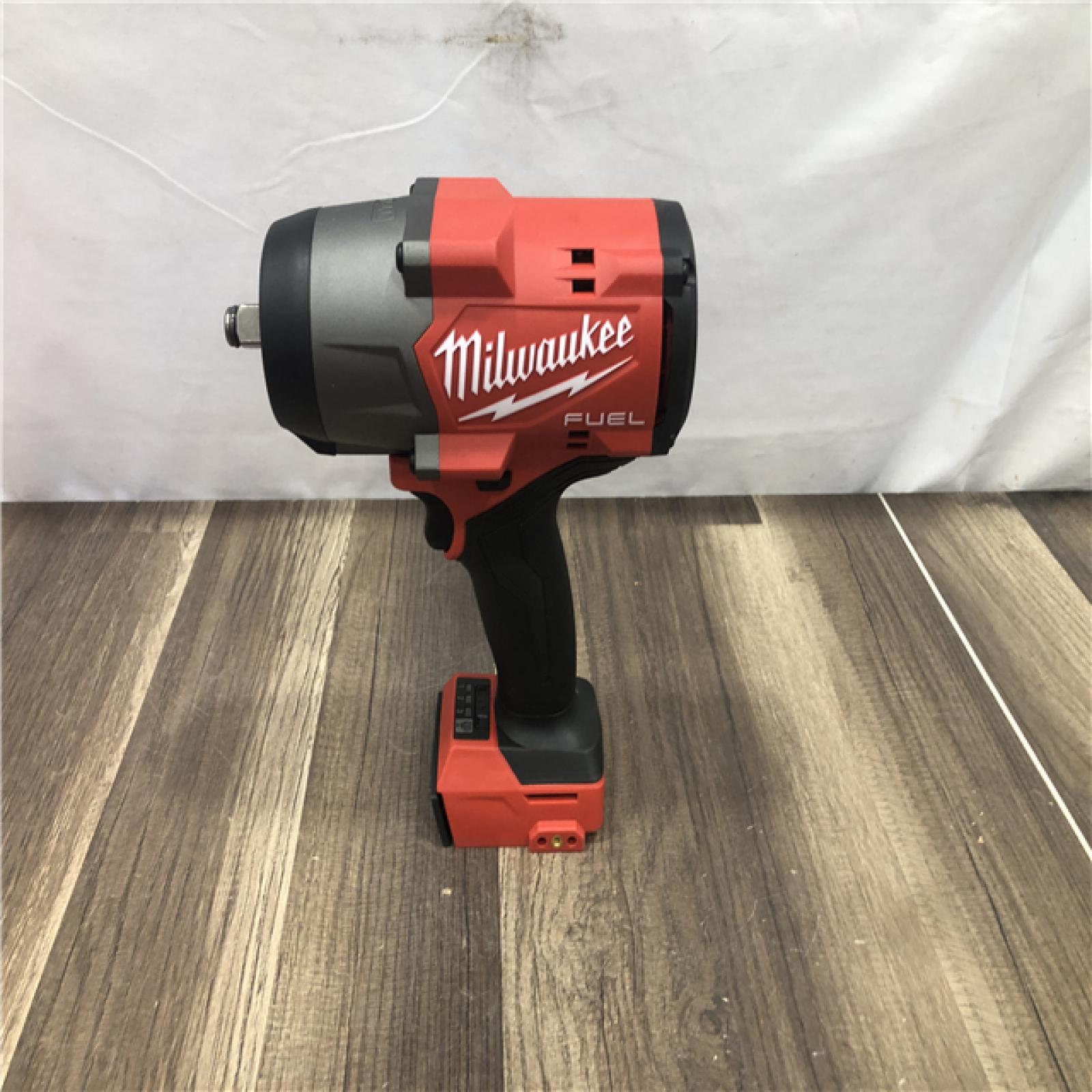 AS-IS Milwaukee FUEL 18V Lithium-Ion Brushless Cordless 1/2 in. Impact Wrench w/Friction Ring Kit