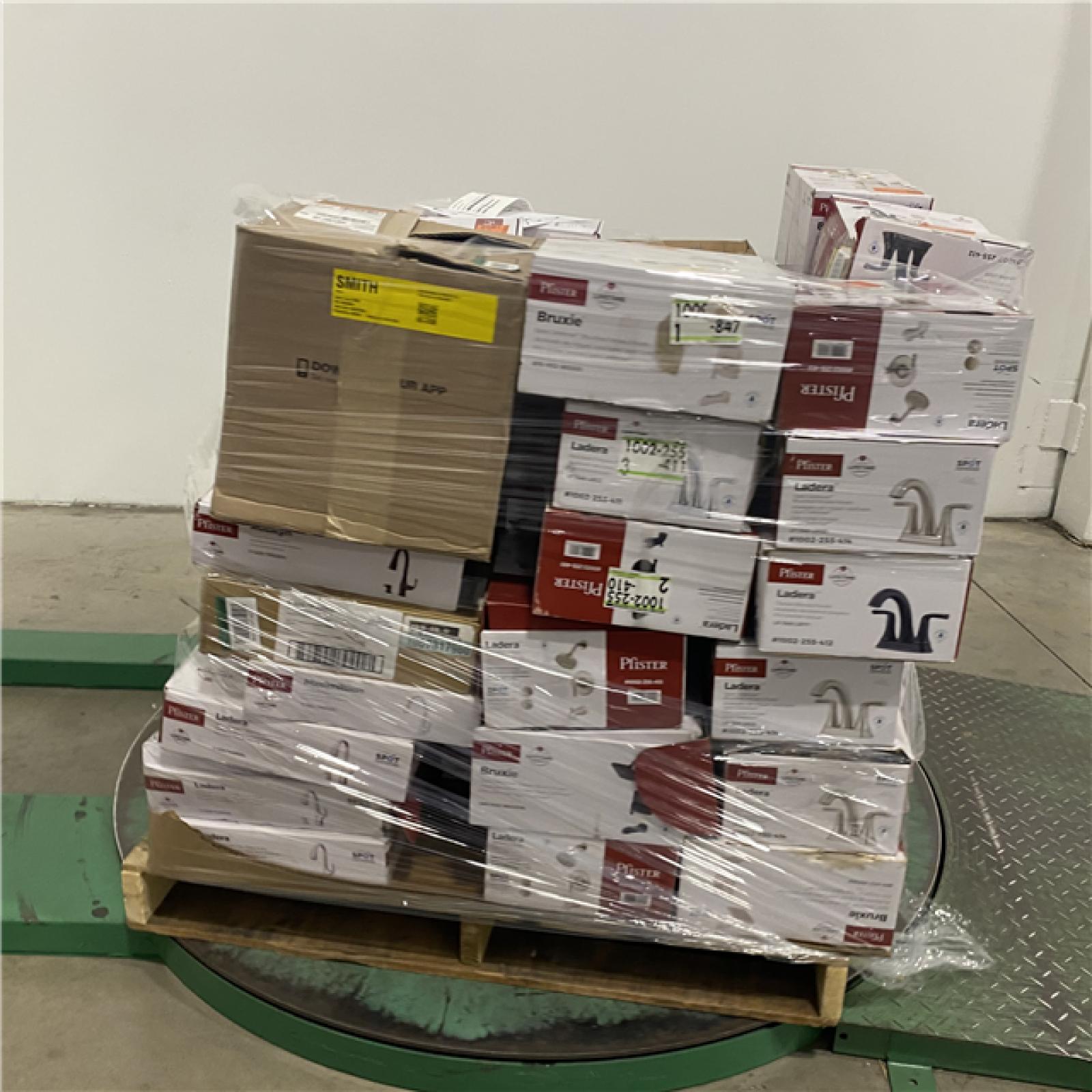 Dallas Location - As-Is Bath & Kitchen Faucets Palllet