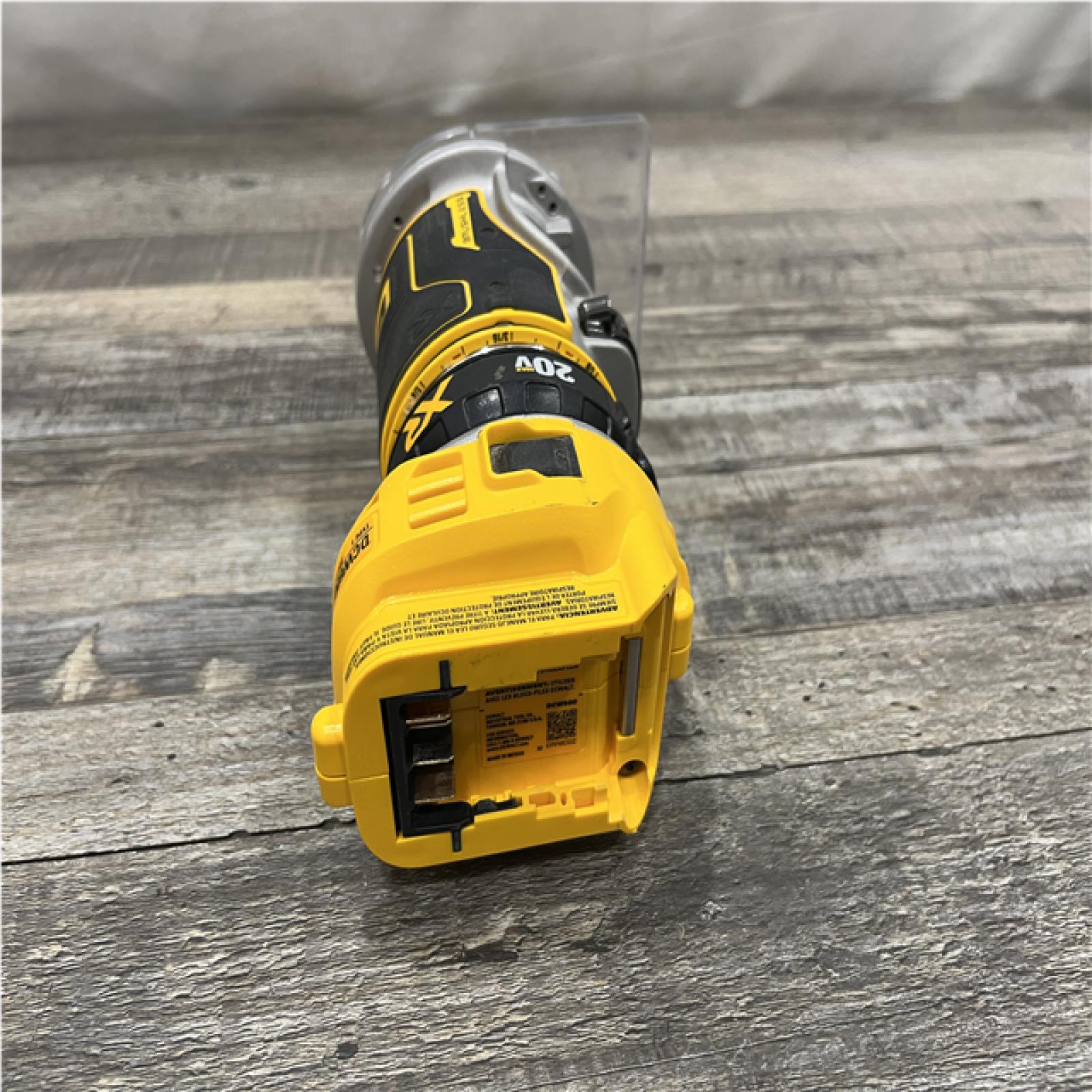 AS-IS DEWALT 20V MAX XR Cordless Brushless Fixed Base Compact Router (Tool Only)