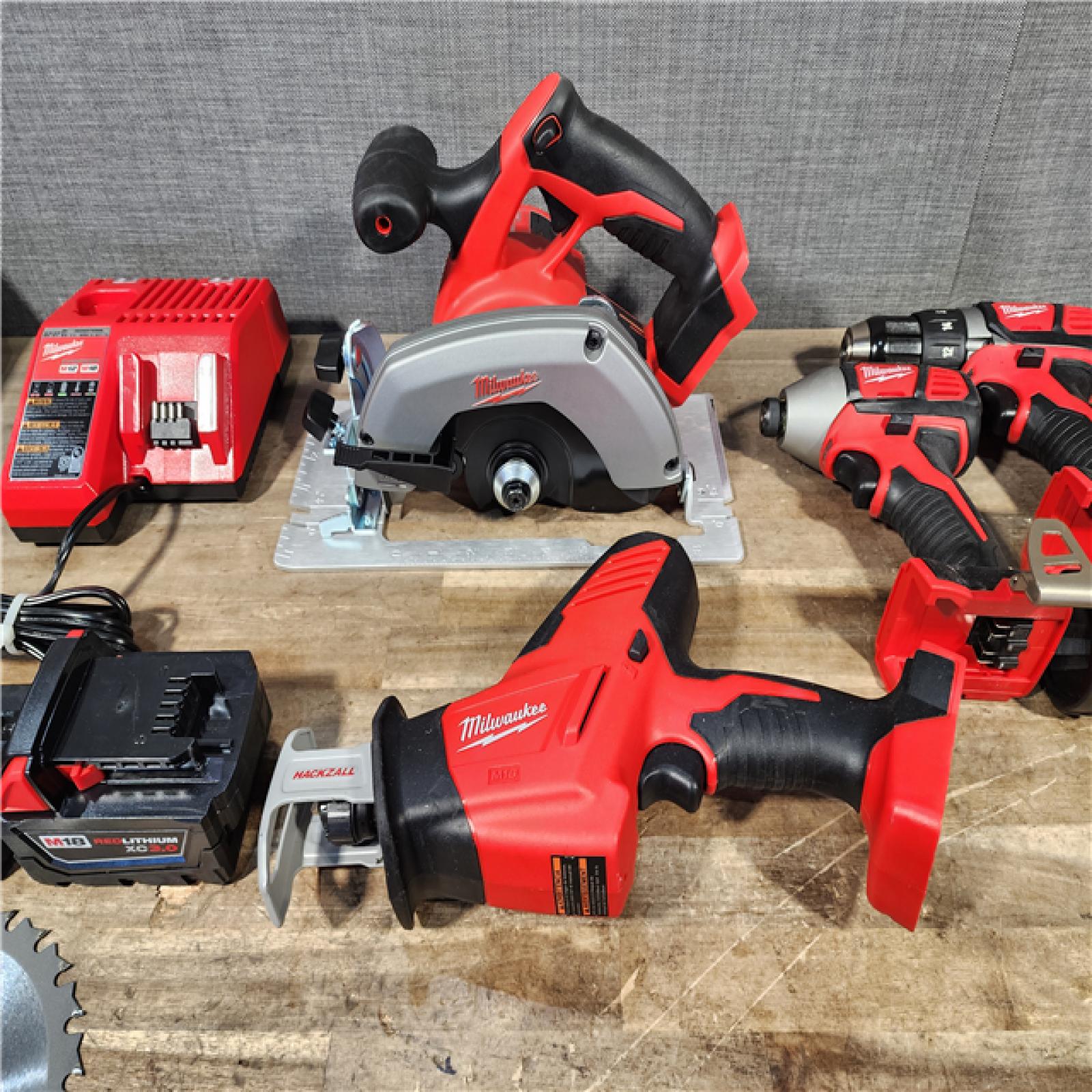 HOUSTON LOCATION - AS-IS M18 18V Lithium-Ion Cordless Combo Kit (5-Tool) with (2) BATTERY & CHARGER