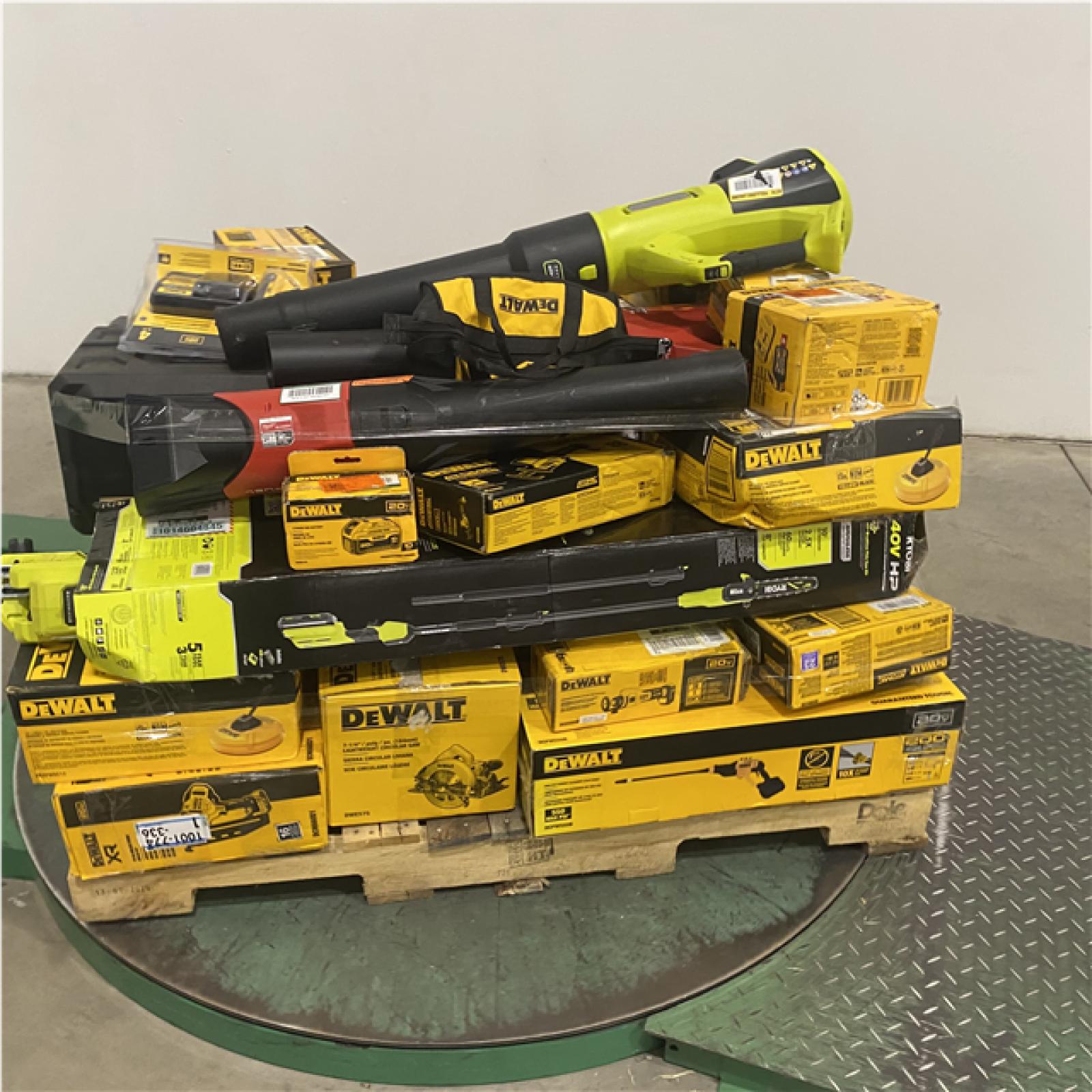 Dallas Location - As-Is Tool Pallet