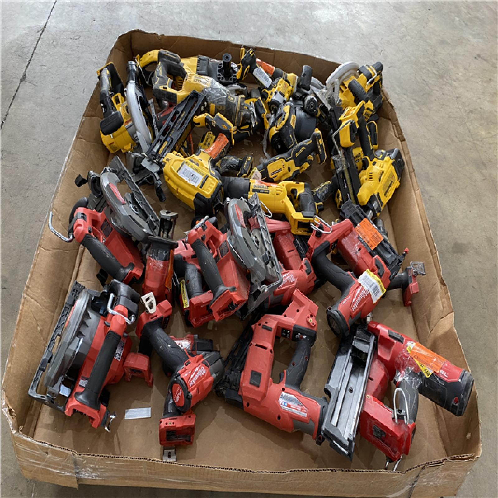 Houston Location AS IS - Tool Pallet