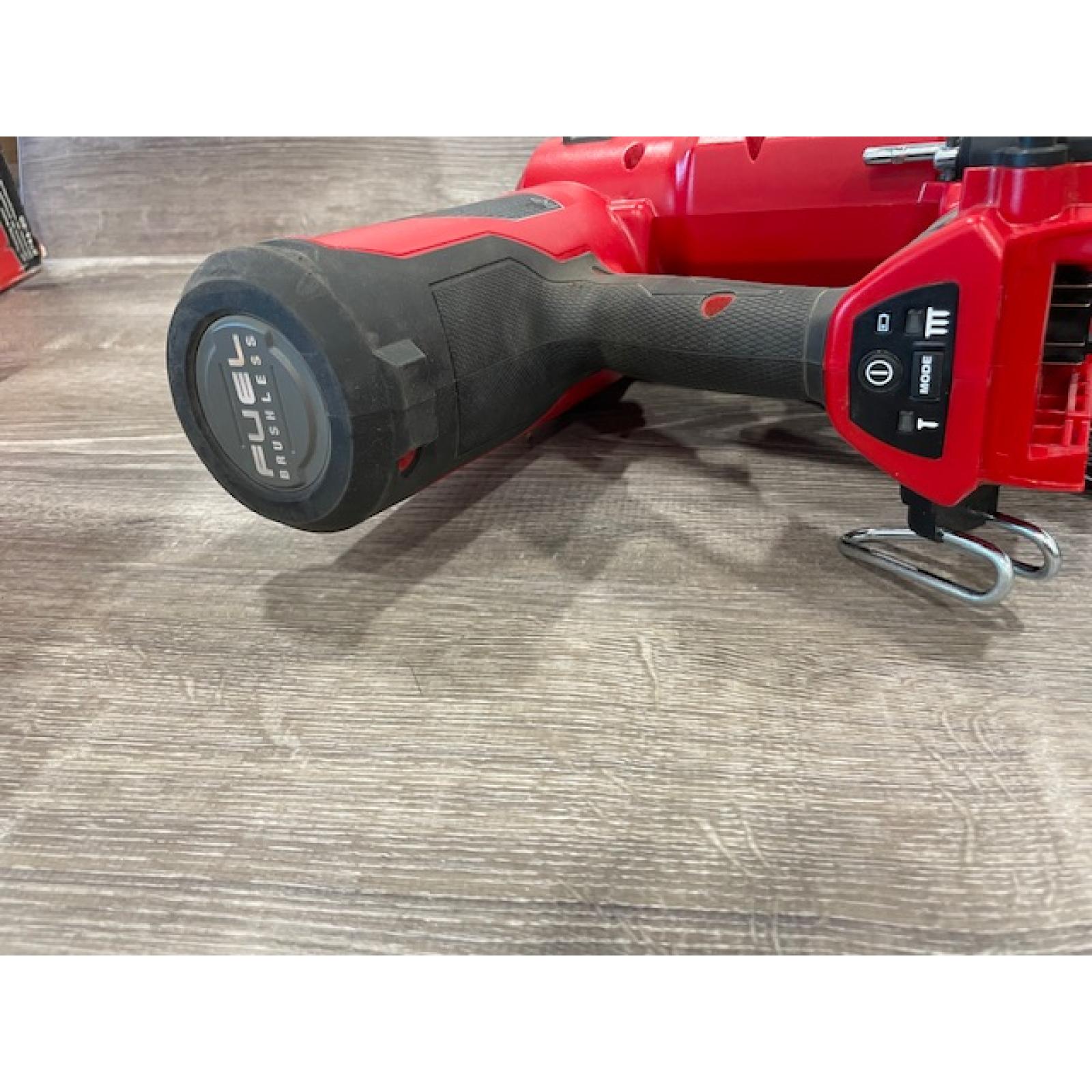 AS-IS Milwaukee FUEL 3-1/2 in. 18-Volt 21-Degree Lithium-Ion Brushless Cordless Framing Nailer (Tool-Only)