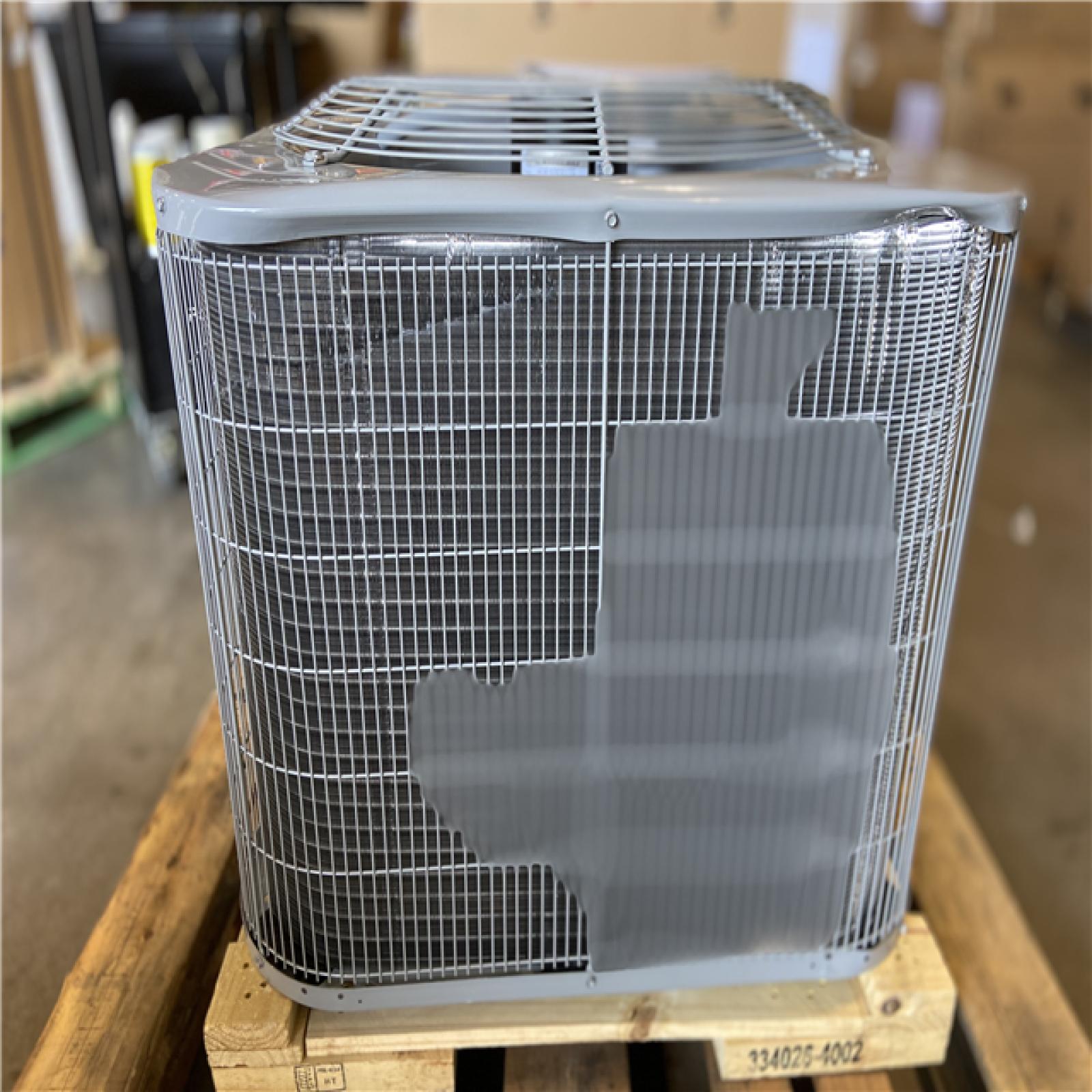 DALLAS LOCATION - Smartcomfort® by Carrier 1.5 Ton 14.3 Seer2 Heat Pump