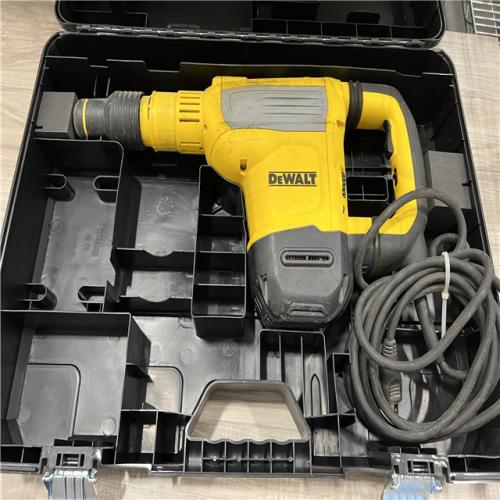 AS-IS DeWalt 1-3/4 in. SDS MAX Combination Rotary Hammer Kit with Case and Side Handle