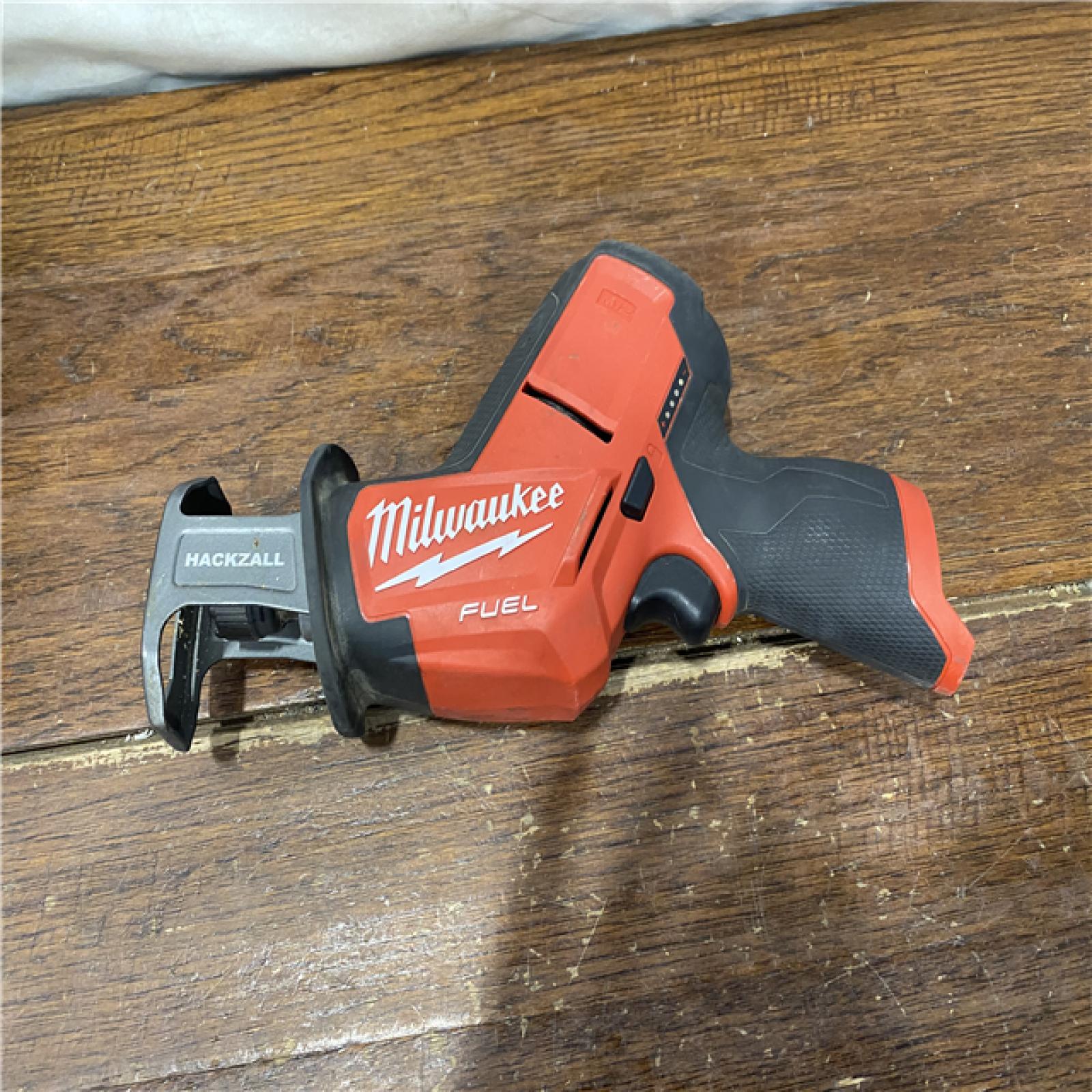 AS-IS Milwaukee M12 FUEL 12-Volt Lithium-Ion Brushless Cordless HACKZALL Reciprocating Saw Kit W/ Free M12 2.0Ah Compact Battery