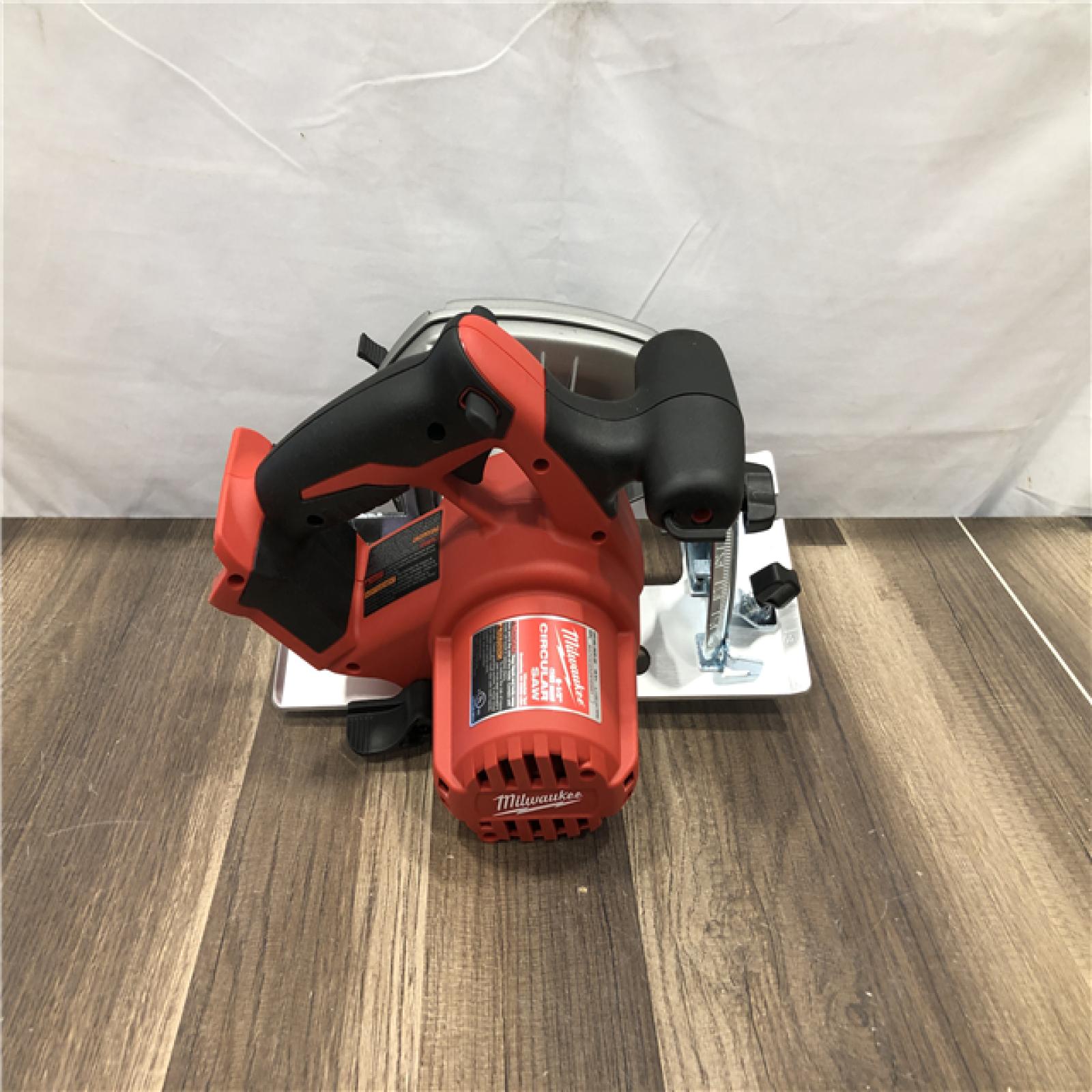 AS-IS Milwaukee M18 18V Lithium-Ion Cordless 6-1/2 in. Circular Saw (Tool-Only)