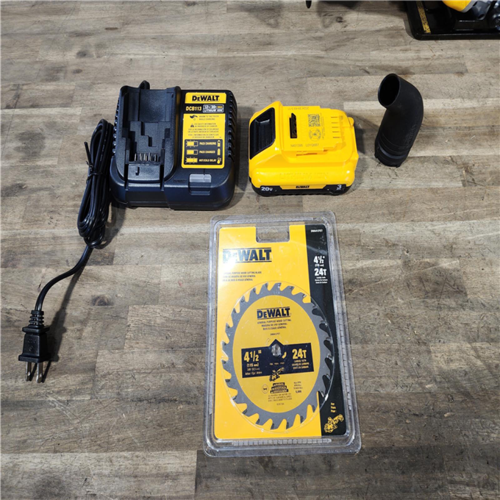 HOUSTON LOCATION - AS-IS DEWALT ATOMIC 20V MAX Cordless Brushless 4-1/2 in. Circular Saw W/ BATTERY & CHARGER