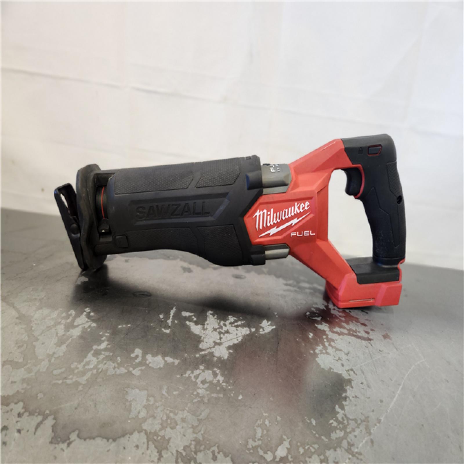 AS-IS- Milwaukee M18 18V Fuel Sawzall 1-1/4  Reciprocating Saw Cordless Lithium-Ion Brushless