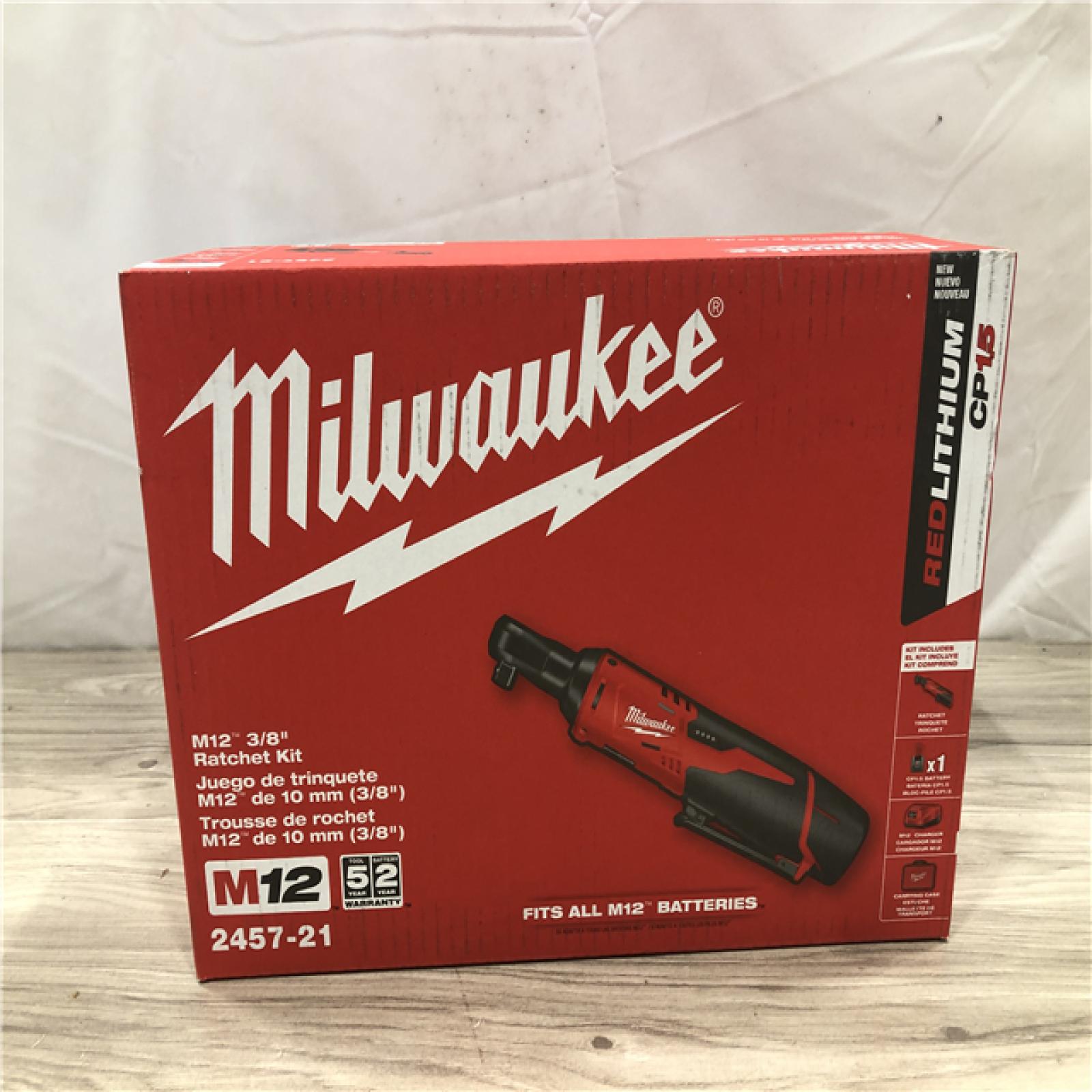 NEW! - Milwaukee Cordless 3/8 in. Ratchet Kit