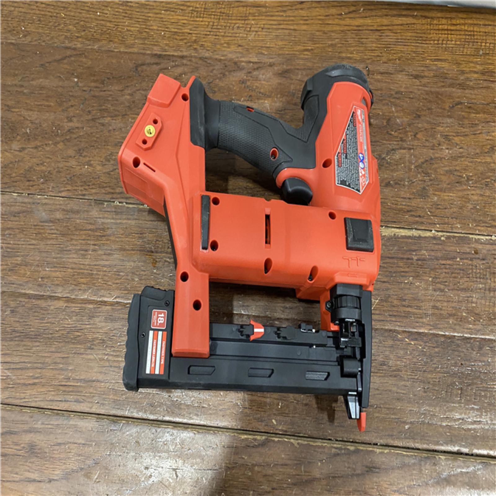 AS-IS M18 FUEL 18-Volt Lithium-Ion Brushless Cordless 18-Gauge 1/4 in. Narrow Crown Stapler (Tool-Only)