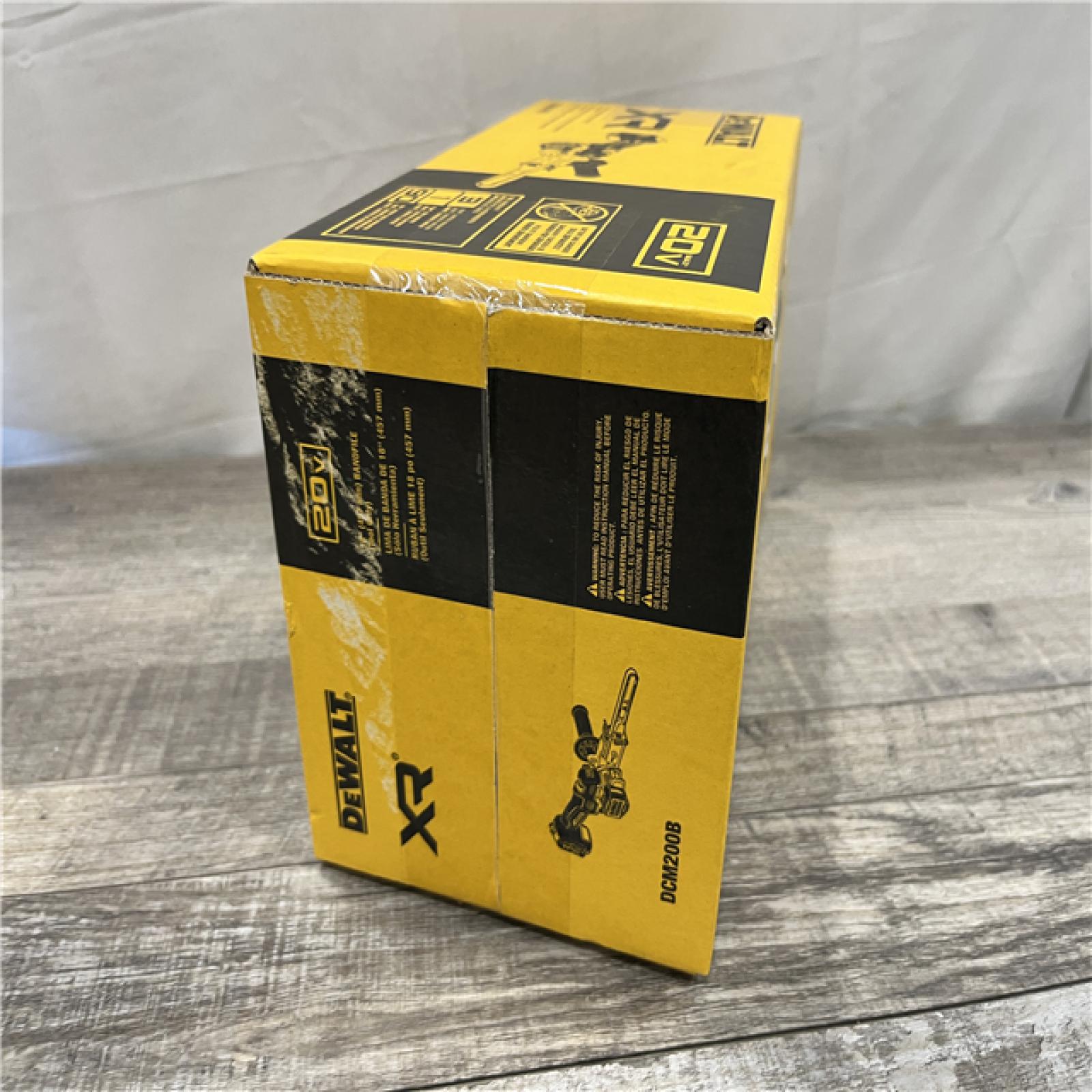 NEW - DEWALT 20-Volt MAX XR 18 in. Cordless Bandfile (Tool-Only)