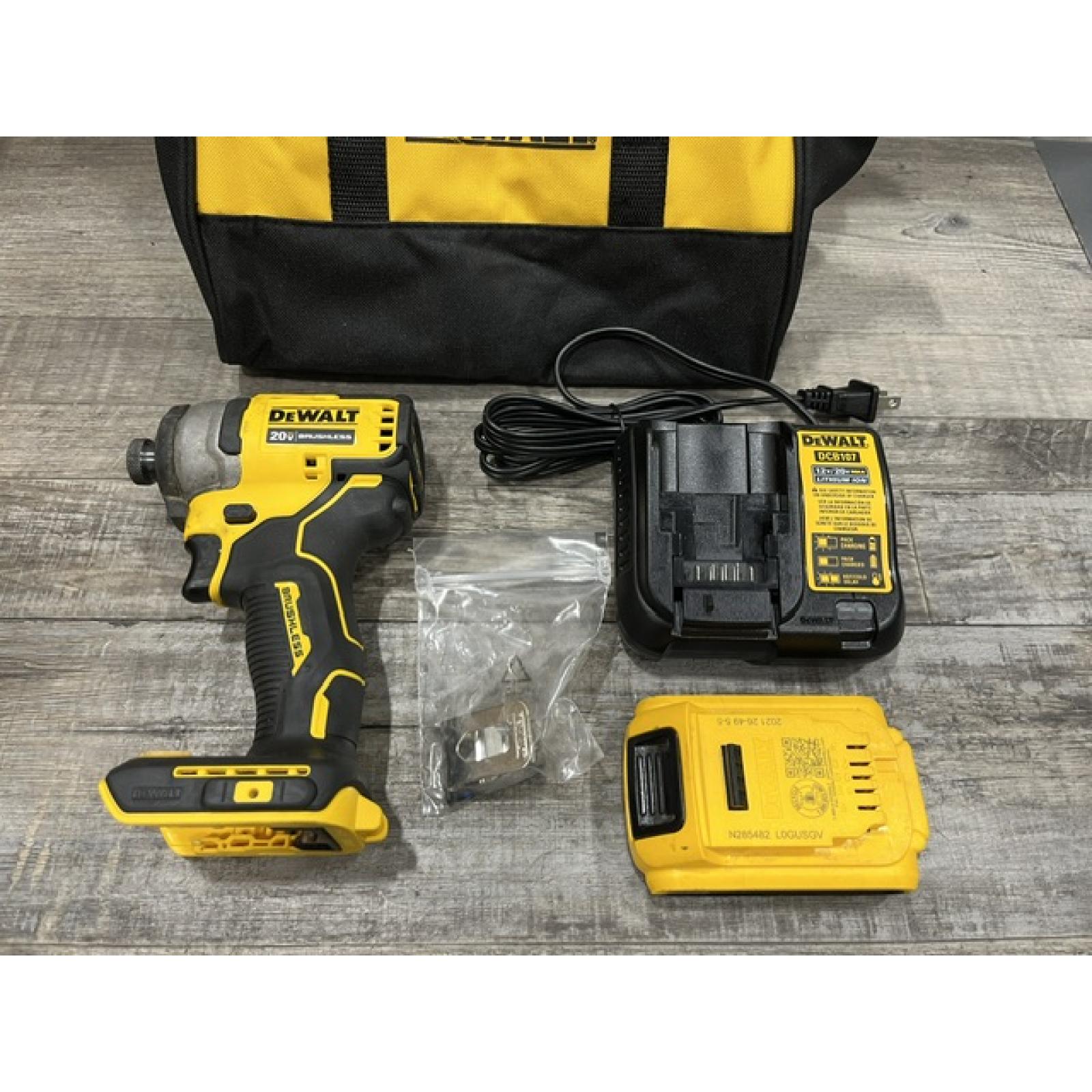 AS-IS DEWALT Atomic 20V Max Lithium-Ion Brushless Cordless Compact 1/4 in. Impact Driver Kit