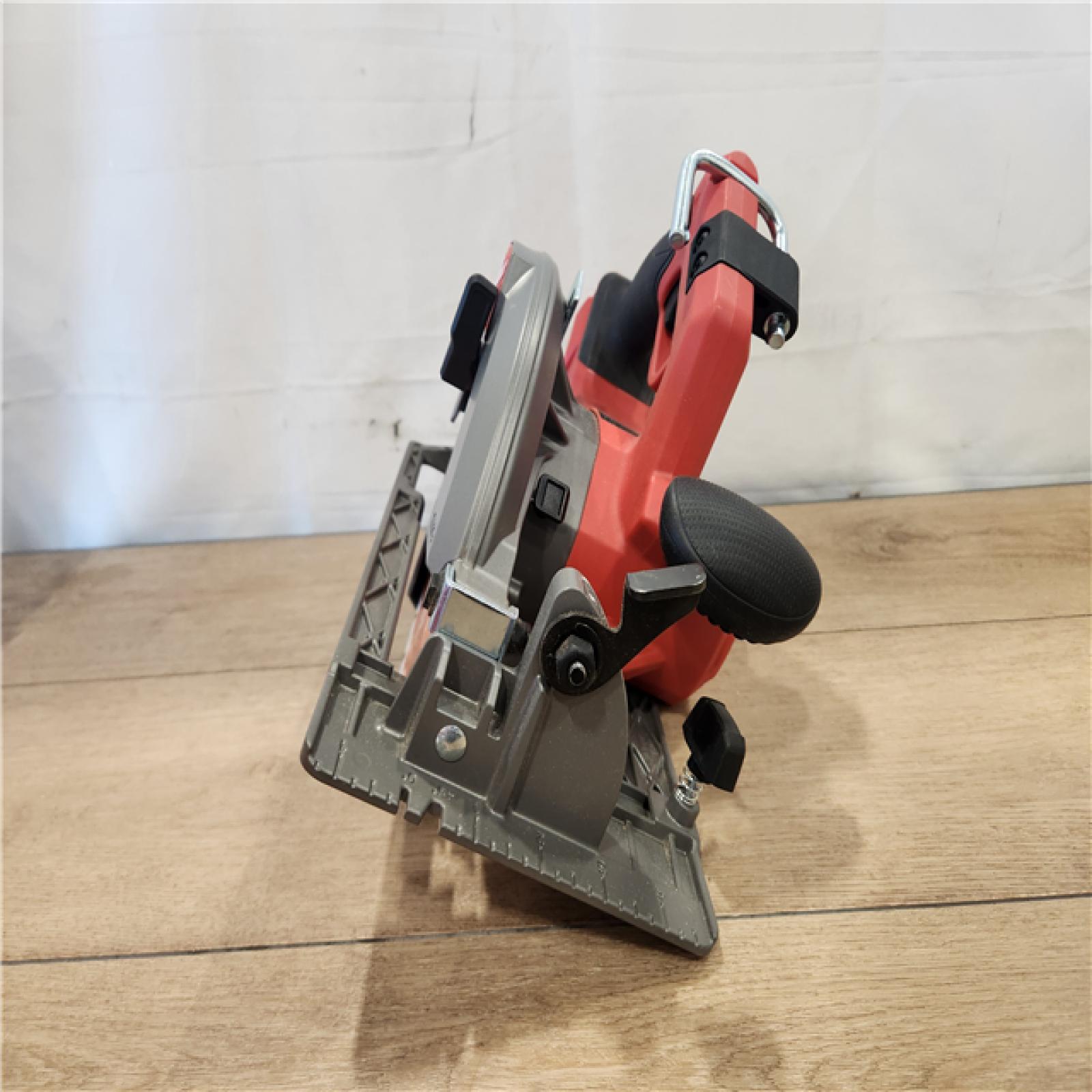 AS-IS- Milwaukee FUEL 18V Lithium-Ion Brushless Cordless 7-1/4 in. Circular Saw (Tool-Only)