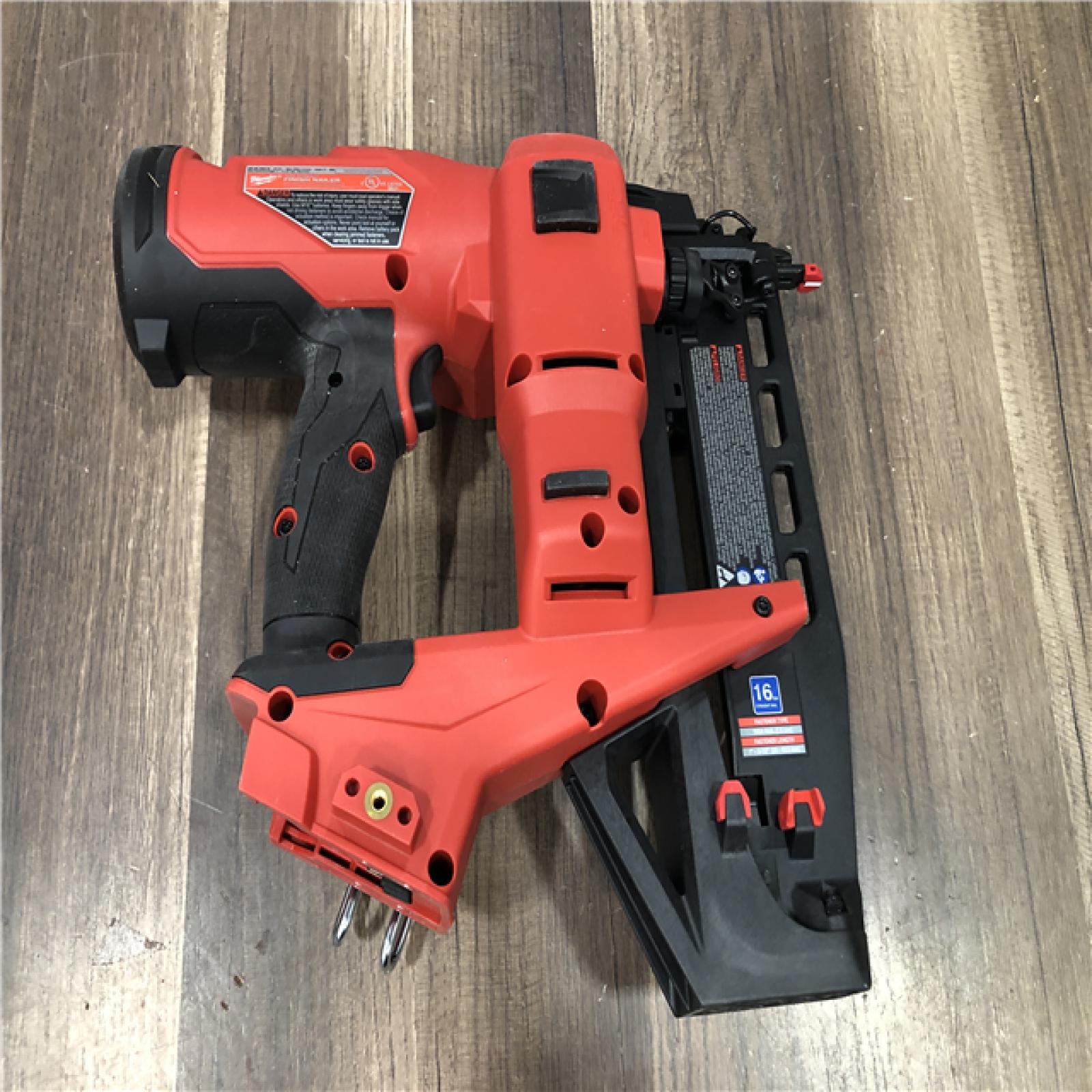 AS-IS Milwaukee FUEL 18-Volt Lithium-Ion Brushless Cordless Gen ll 16-Gauge Straight Finish Nailer (Tool Only)