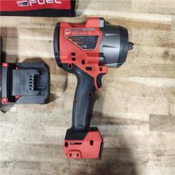 HOUSTON LOCATION - AS - IS Milwaukee FUEL 18V Lithium-Ion Brushless Cordless 1/2 in. Impact Wrench w/ BAG KIT
