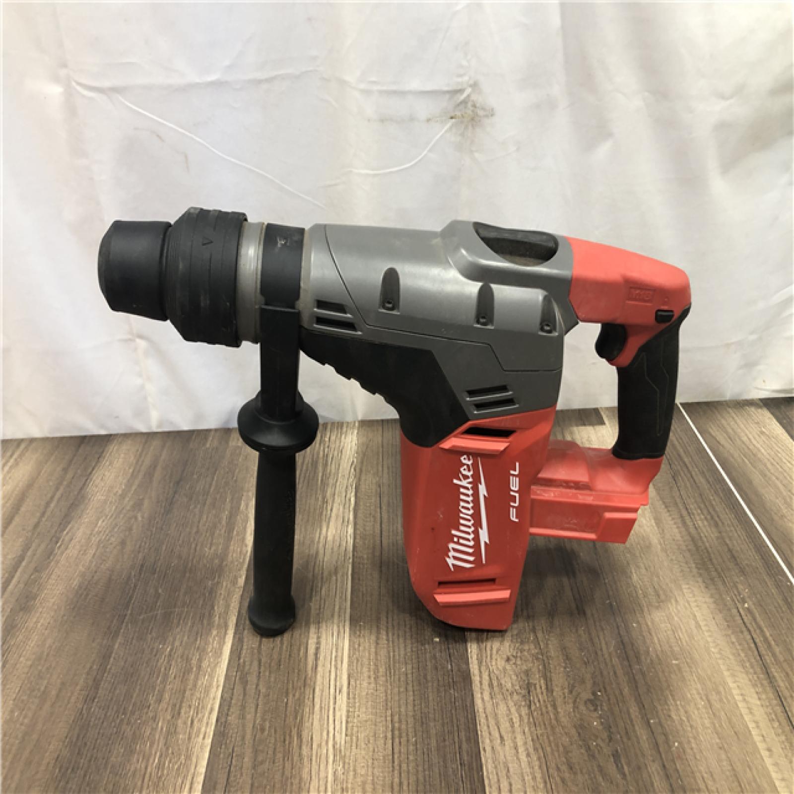 AS-IS Milwaukee FUEL 18V Lithium-Ion Brushless Cordless 1-9/16 in. SDS-Max Rotary Hammer (Tool-Only)