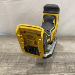 AS-IS DEWALT 20V MAX XR Cordless Barrel Grip Jigsaw (Tool Only)