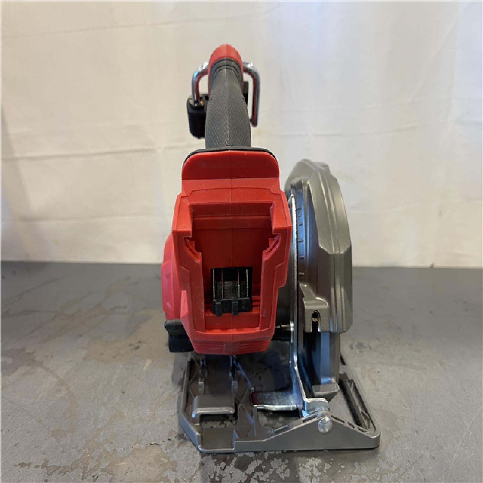 AS-IS - Milwaukee M18 FUEL 7-1/4 Inch Circular Saw (Bare Tool)