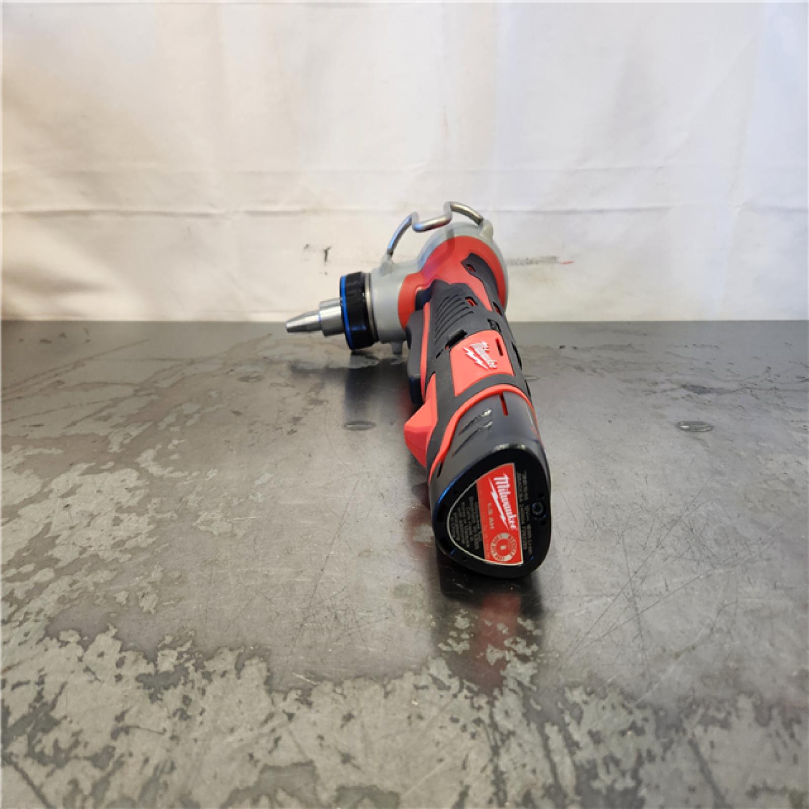 AS-IS- M12 12-Volt Lithium-Ion Cordless PEX Expansion Tool Kit with (2) 1.5 Ah Batteries  (3) Expansion Heads and Hard Case