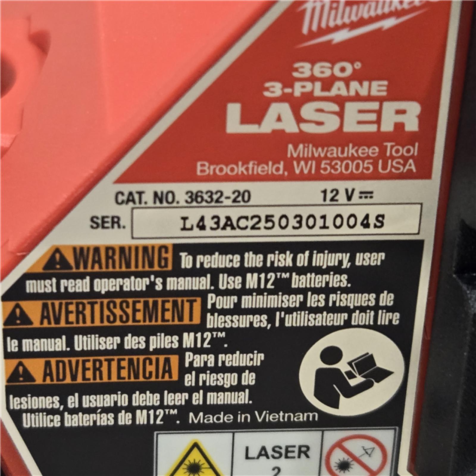 AS-IS Milwaukee-3632-21 M12 Green Beam Laser 360° 3-Plane Kit
